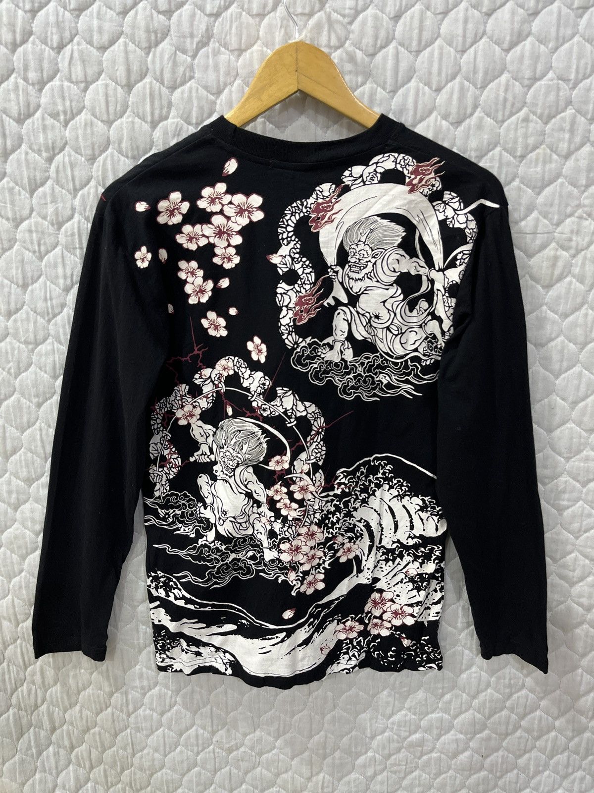 Japanese Brand 🔥🔥🔥HYPE KARAKURI SUKAJAN T SHIRTS Size US M / EU 48-50 / 2 - 13 Thumbnail