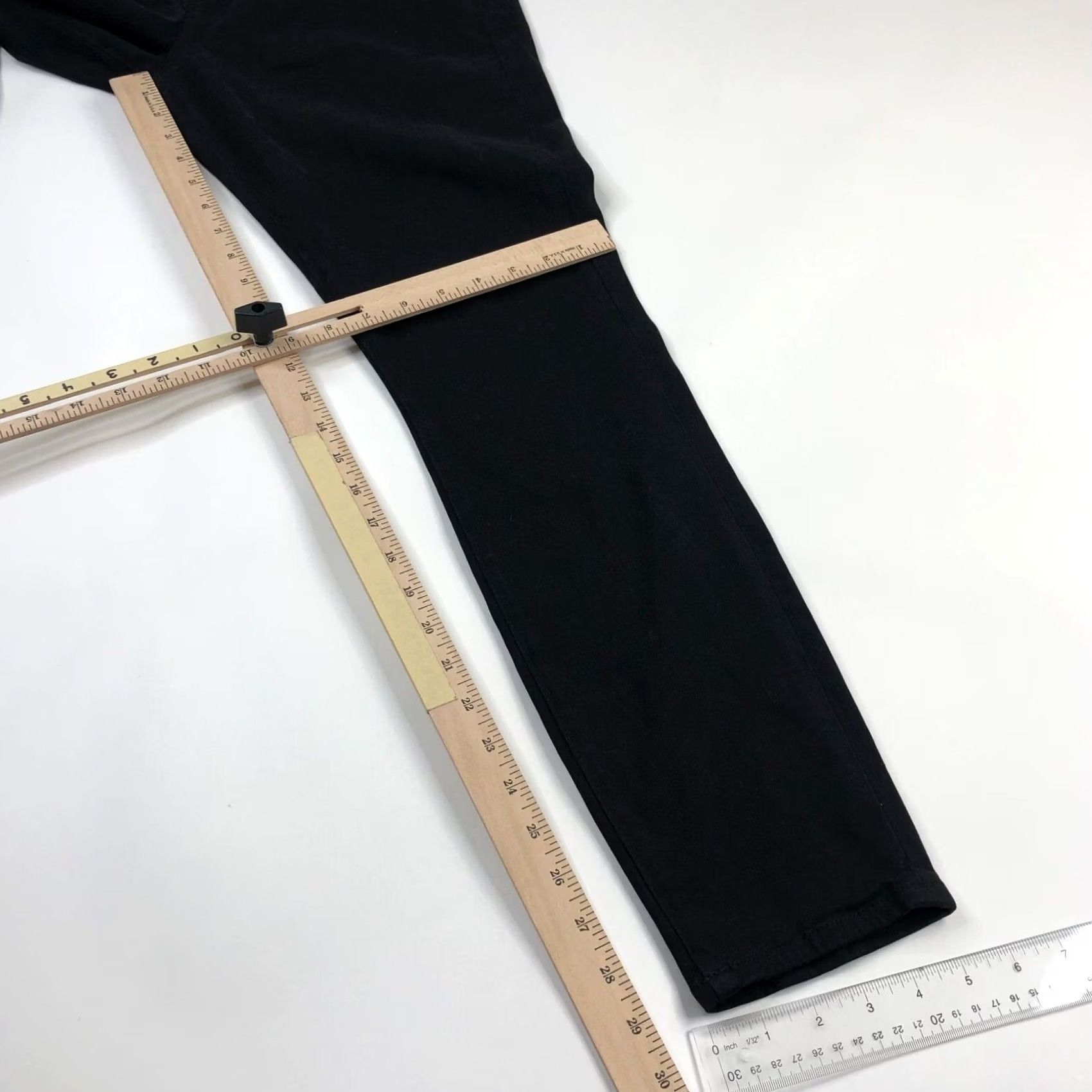 Frame FRAME FRAME Le High Skinny 32 Women's High Rise Soft Pants Casual Skinny Pants 31W 29.5L Black Cotton Rayon Spandex Pockets Modern Medium Rise Womens Size 24" / US 00 / IT 34 - 6 Thumbnail