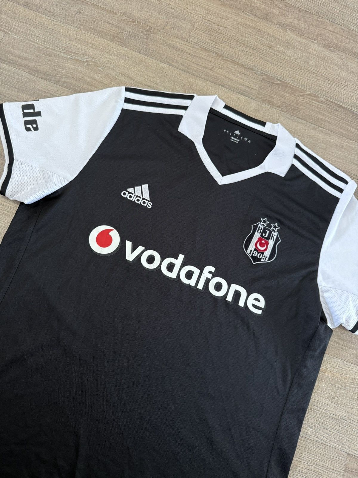 Adidas ADIDAS Y2K BESIKTAS 2015 SOCCER FOOTBALL AWAY JERSEY Size US L / EU 52-54 / 3 - 9 Thumbnail