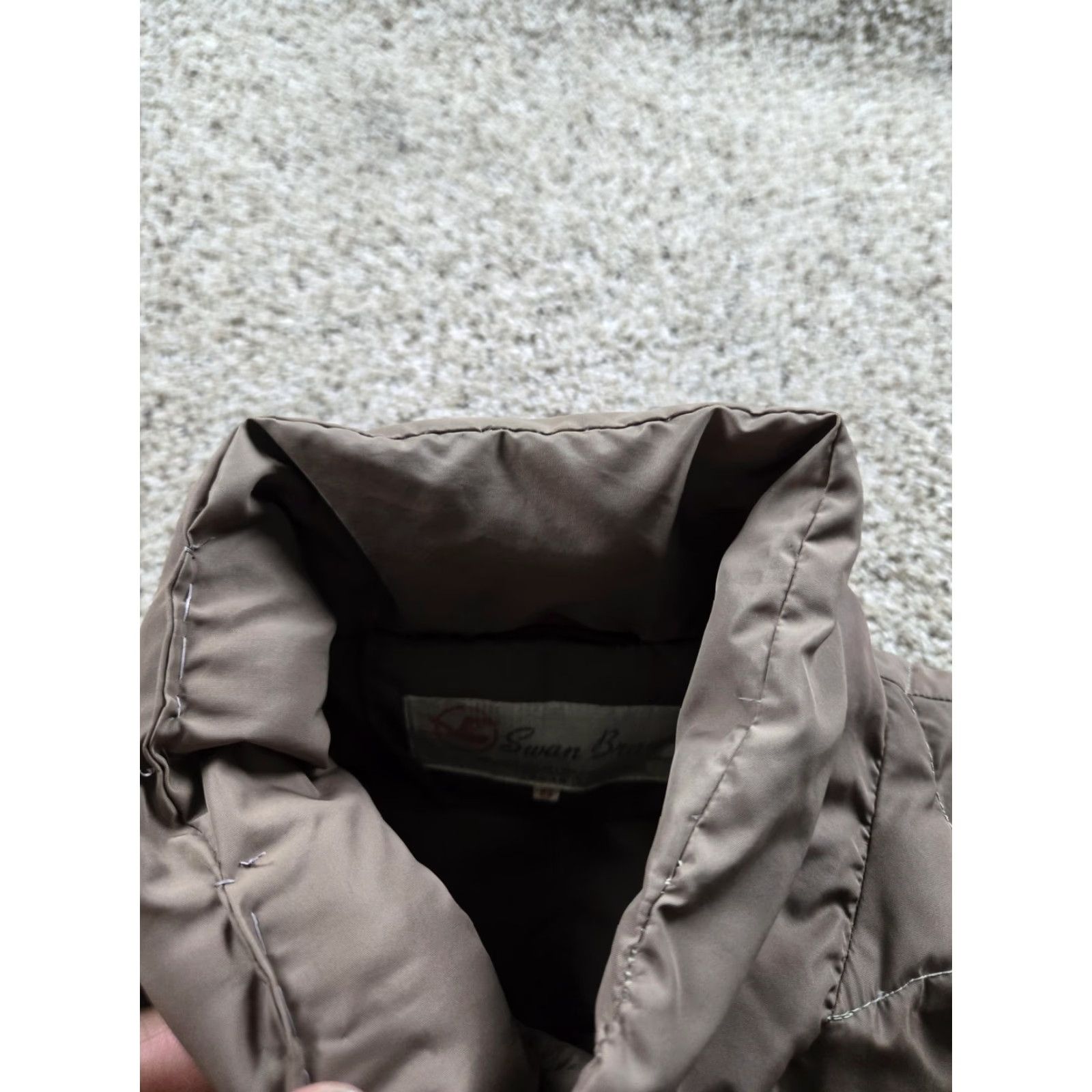 J Brand VINTAGE Swan Brand Vest Mens Small Brown Down Puffer Quilted Full Zip Pockets Size US S / EU 44-46 / 1 - 5 Thumbnail