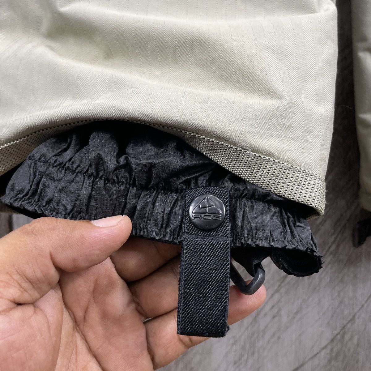 Nike × Nike ACG Vintage Nike ACG Pants Snow Ski Rain Small Relaxed Fit Size 30" / US 8 / IT 44 - 7 Thumbnail