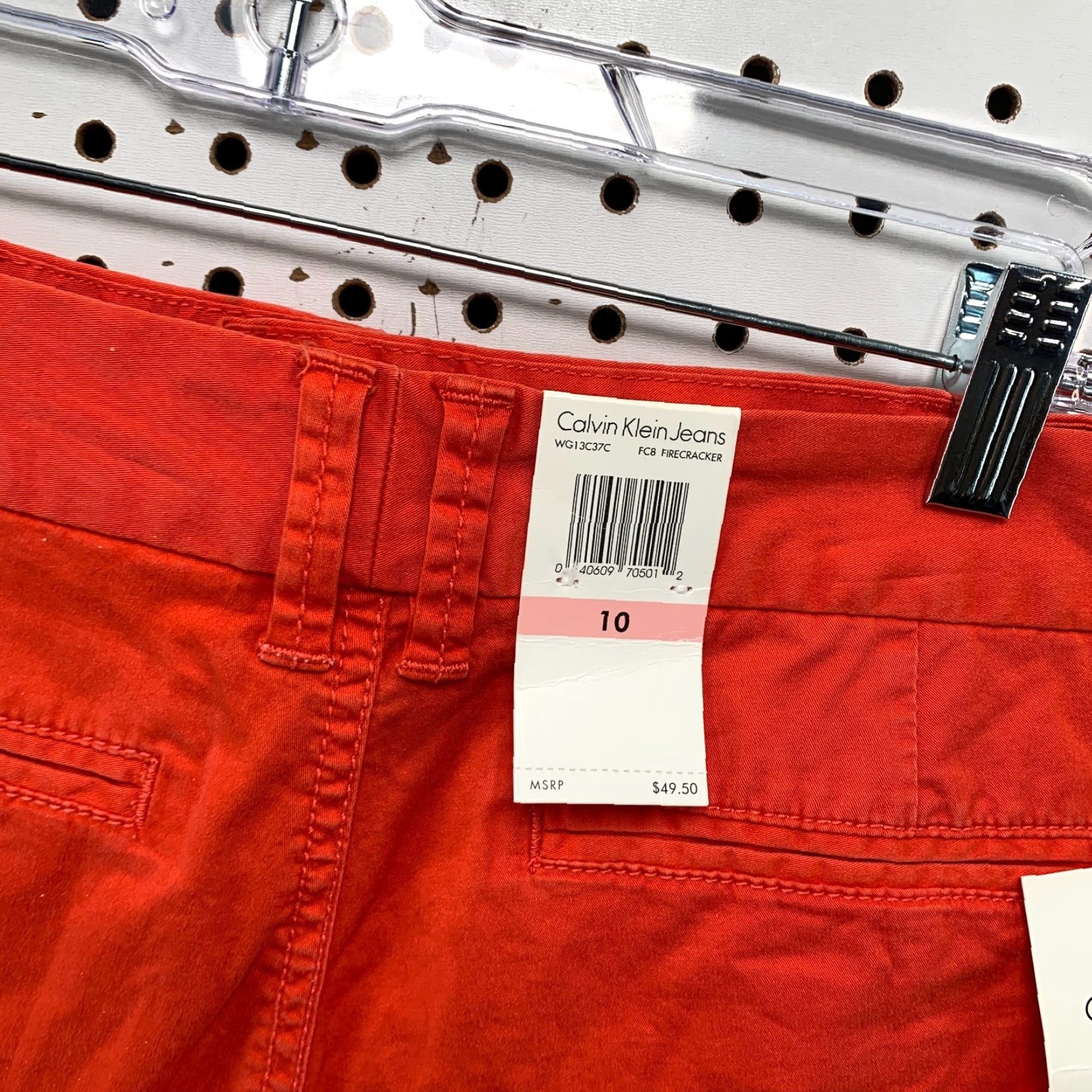 Calvin Klein NEW Calvin Klein Chino Shorts Womens Size 10 Red Orange NWT 33x5 Size 32" / US 10 / IT 46 - 7 Thumbnail