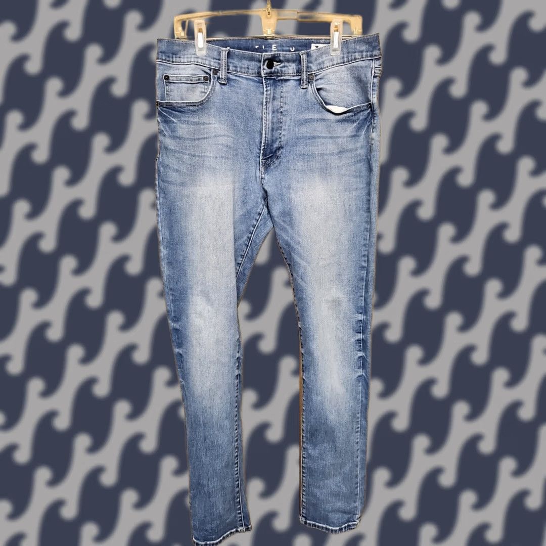 Vintage Arizona Jean Co Men’s Slim Fit Jeans Blue Stretch Light Wash 32x32 Jeans Size US 32 / EU 48 - 1 Thumbnail