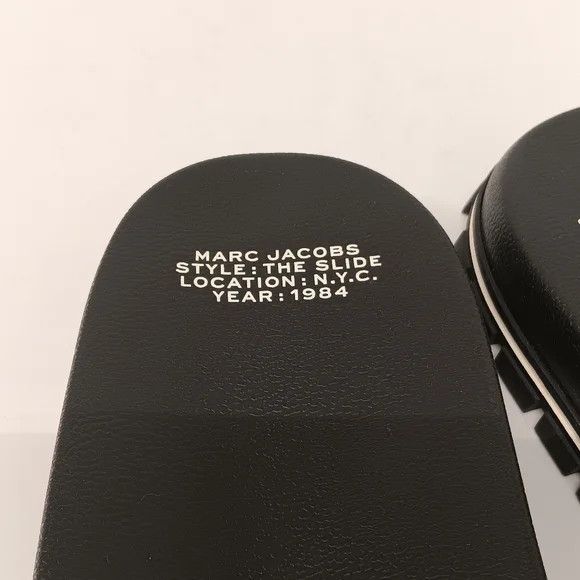 Marc Jacobs Marc Jacobs Women's "The Monogram Teddy Slide" - EU40/US10 Size US 10 / IT 40 - 9 Thumbnail