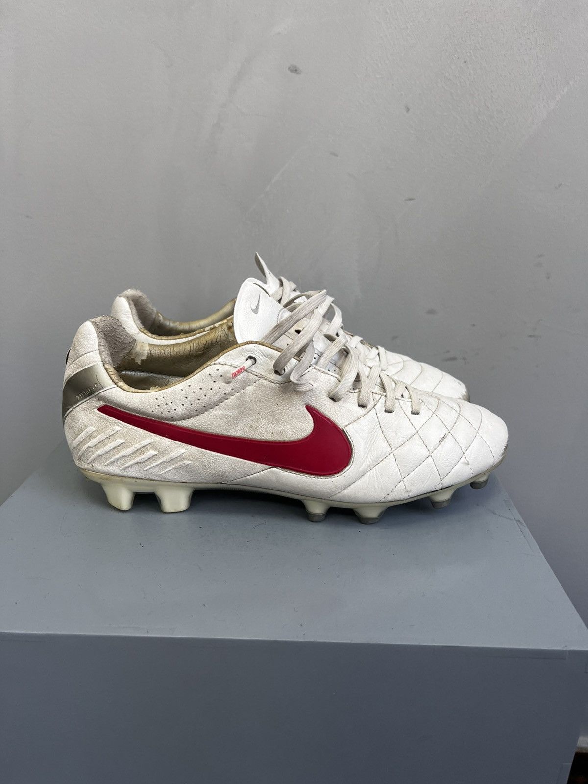 Nike VINTAGE NIKE TIEMPO LEGEND lV FG FIOTBALL BOTS 40.5 Size US 7.5 / EU 40-41 - 1 Thumbnail