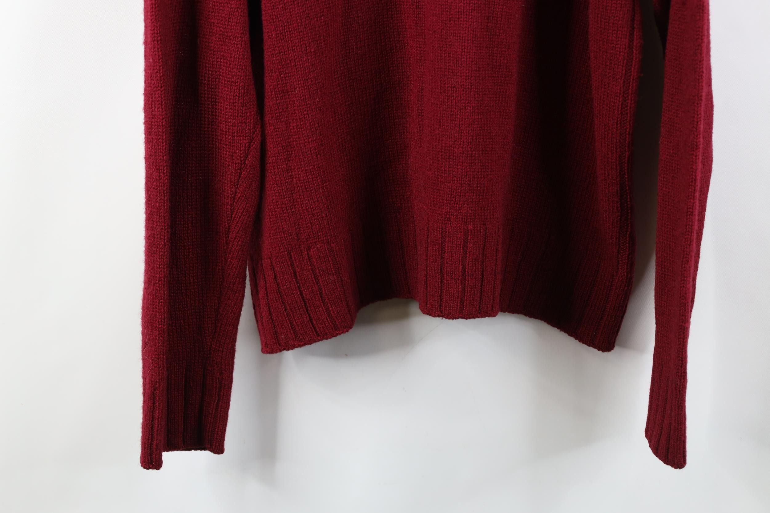 Gap Vintage 90s Gap Shetland Wool Ribbed Knit V-Neck Sweater Red Size US L / EU 52-54 / 3 - 9 Thumbnail