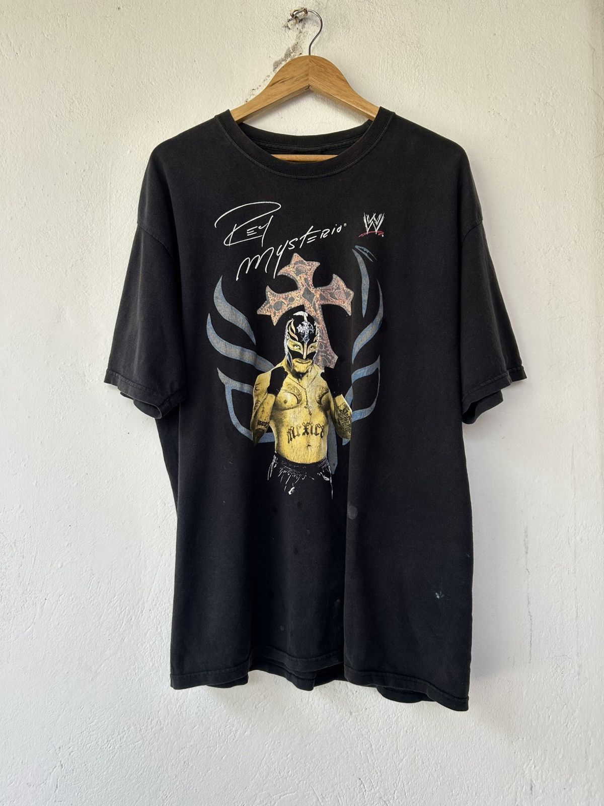 WWE rey mysterio shirt wwe Size US XL / EU 56 / 4 - 1 Thumbnail