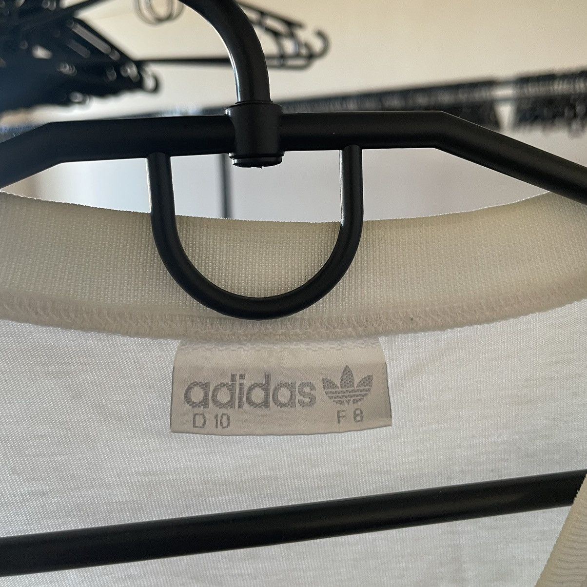Adidas × Vintage 90s Adidas Big Logo Vintage olympic Retro Tee Shirt surf Size US XL / EU 56 / 4 - 2 Thumbnail