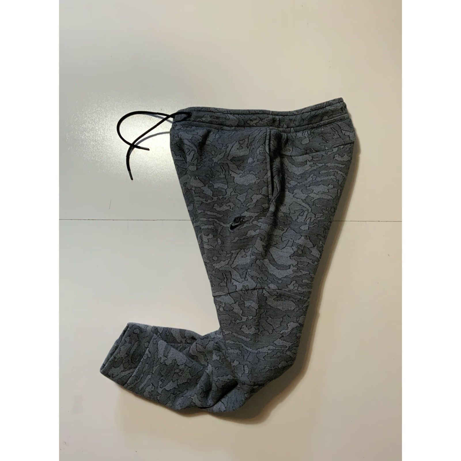 Nike Nike Sportswear Tech Fleece Jacquard Grey Camouflage Jogger Pants Sz S Mens Regular Track Size US 29 - 3 Thumbnail