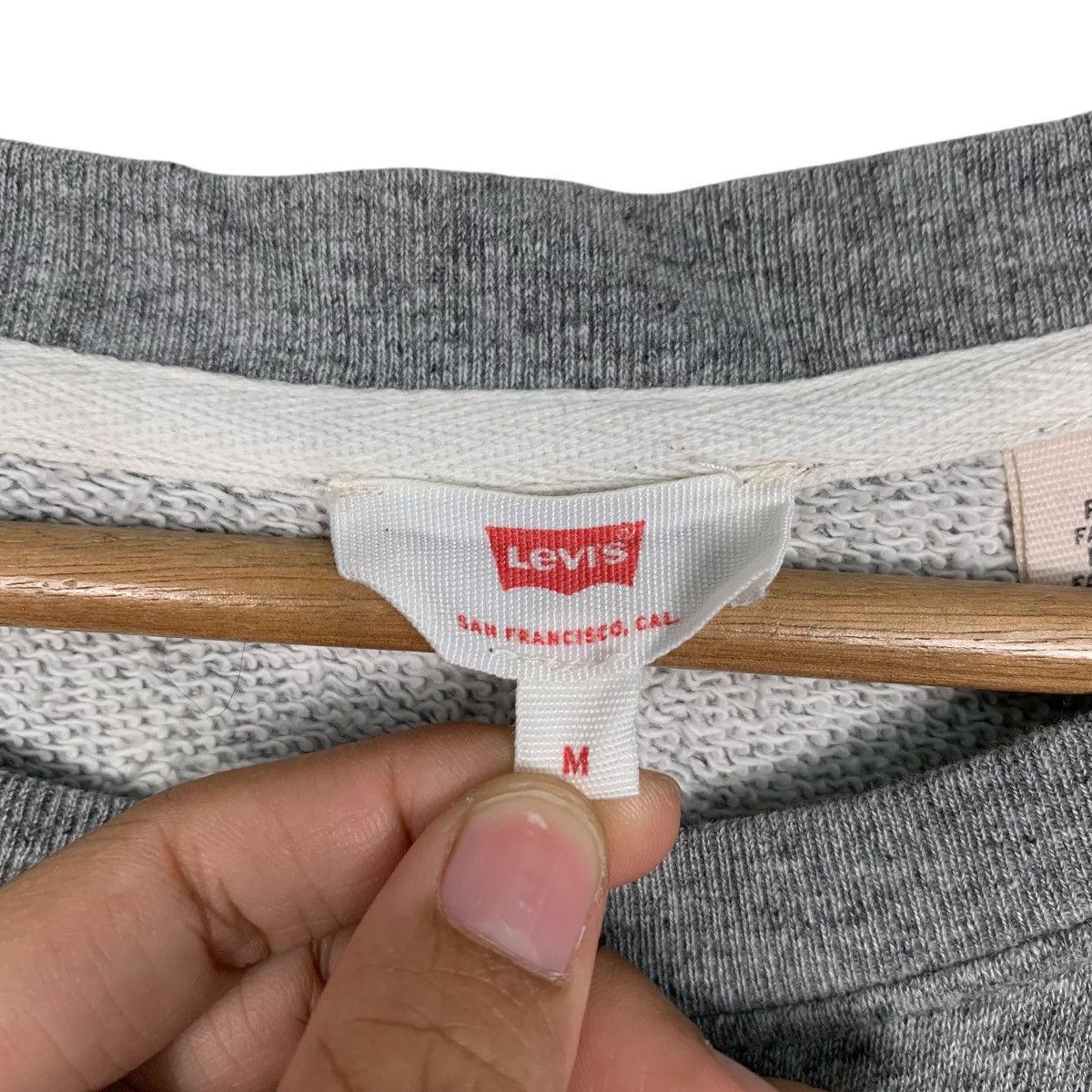 Levi's LEVI'S Big Logo Crewneck Sweatshirt #2950-C134 Size US M / EU 48-50 / 2 - 10 Thumbnail