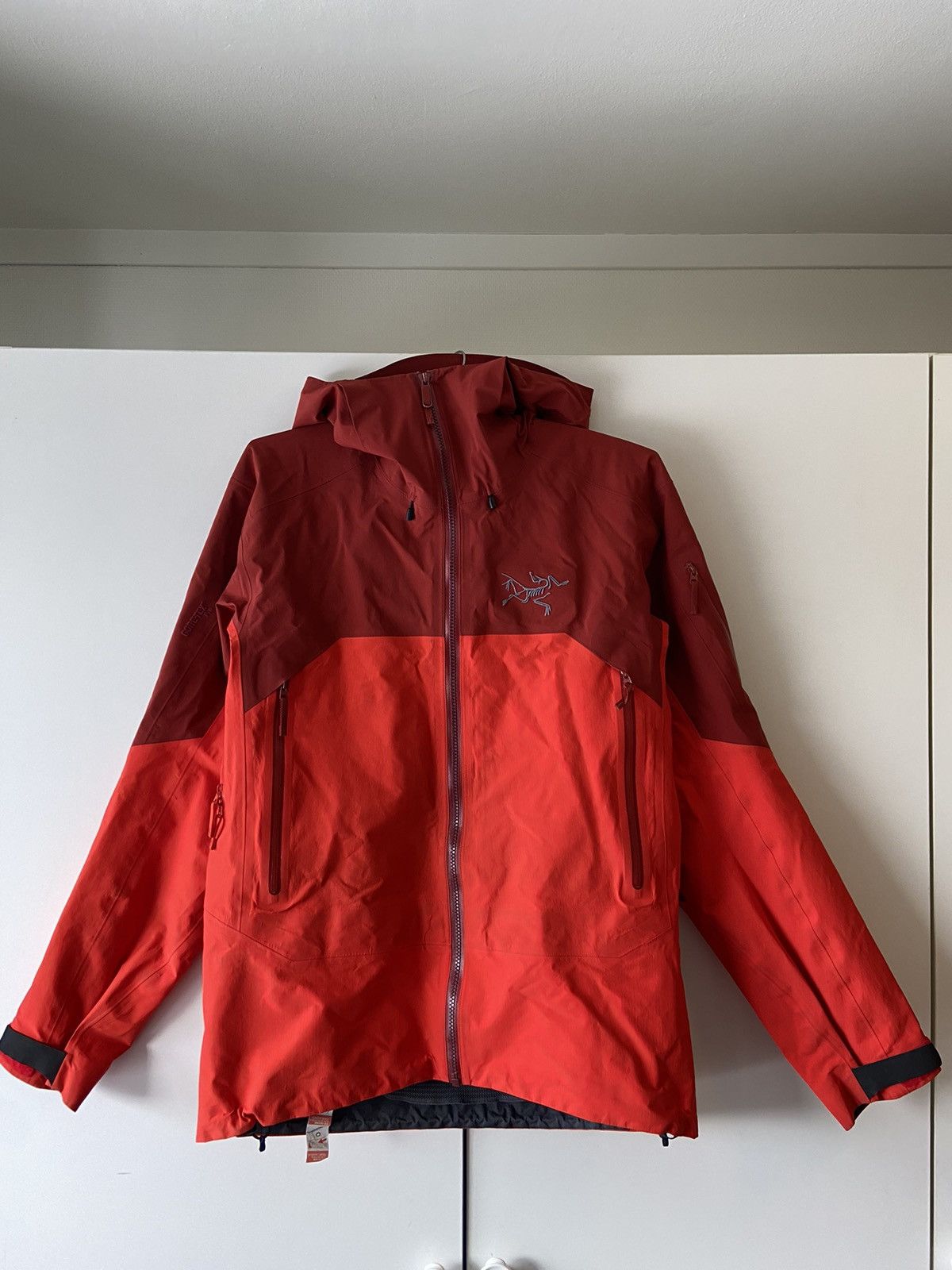 image of Arcteryx Rush Goretex Pro Shell Jacket, Men's (Size Small)