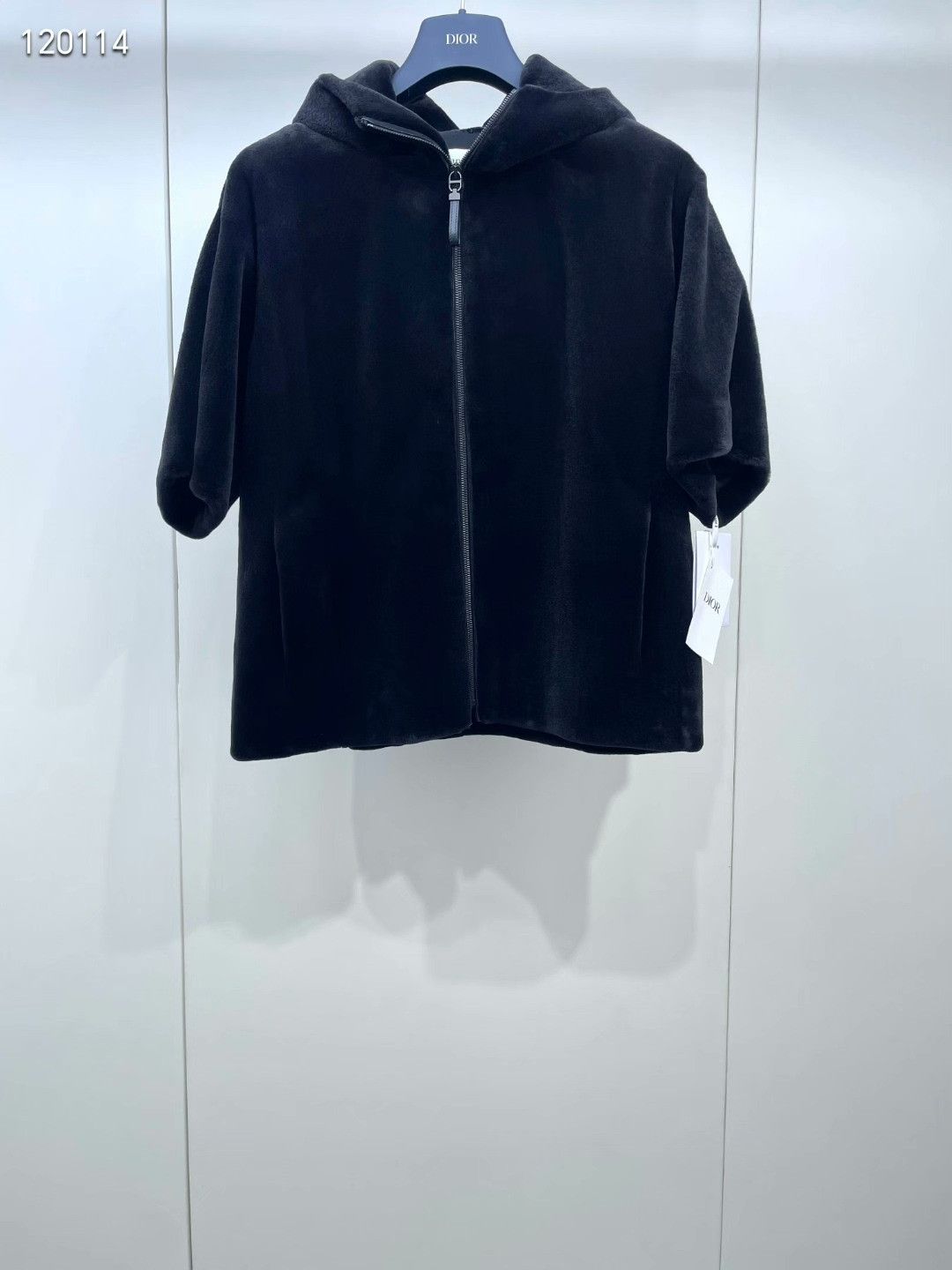 Dior Dior Mink Fur Short-Sleeve Coat Size S / US 4 / IT 40 - 1 Thumbnail