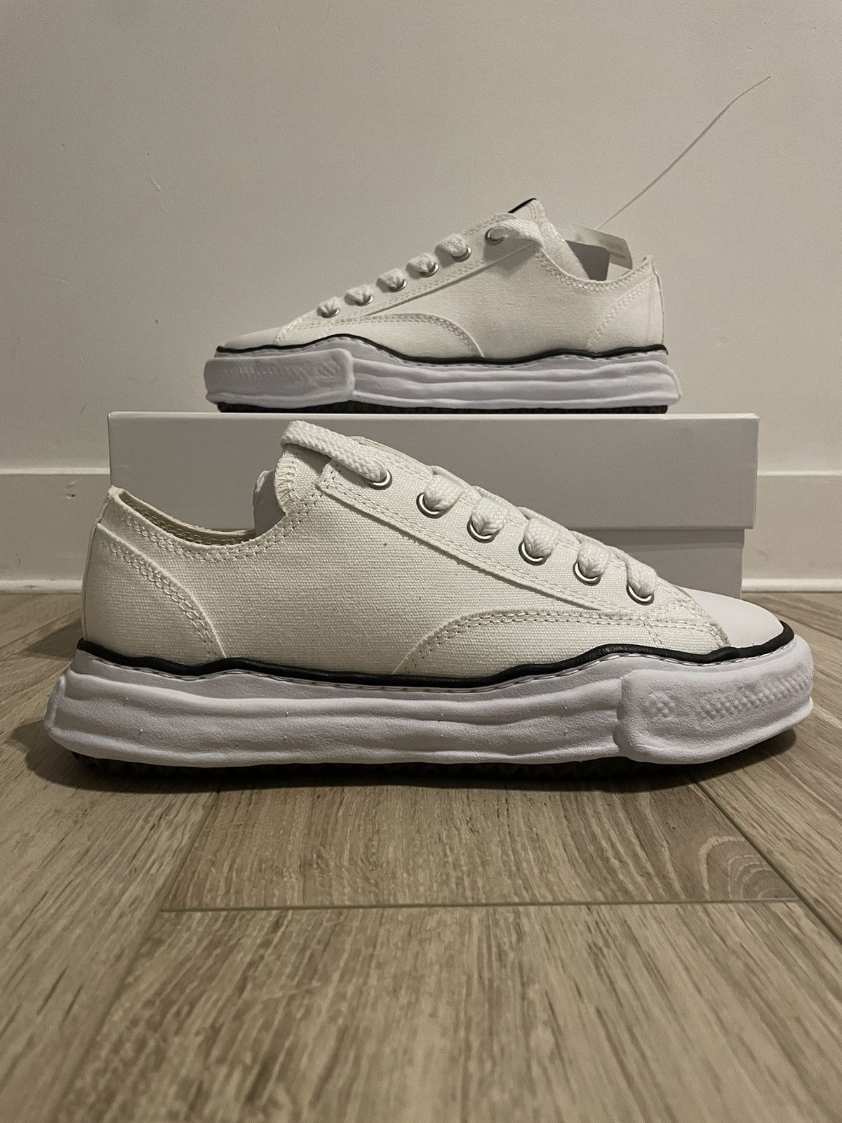 Maison MIHARA YASUHIRO Maison Mihara Yasuhiro Yashuiro Peterson Og Sole Canvas Size US 10 / EU 43 - 2 Thumbnail