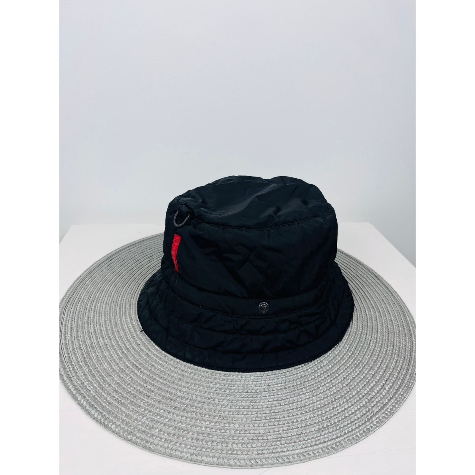 Plaid Beret Bucket Hat Gray Grey Plaid Flannel Bucket Hat | Mercari main image 2