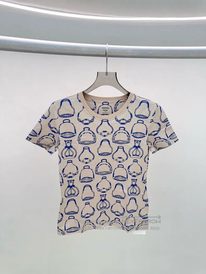 Hermes Hermes Khaki patterned short-sleeve T-shirt Size XS / US 0-2 / IT 36-38 - 1 Thumbnail
