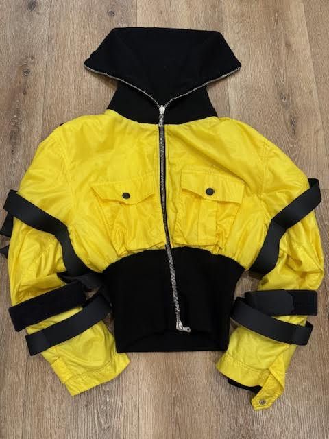 Dolce & Gabbana Dolce and Gabbana FW2003 bondage strap puffer jacket Size S / US 4 / IT 40 - 1 Thumbnail
