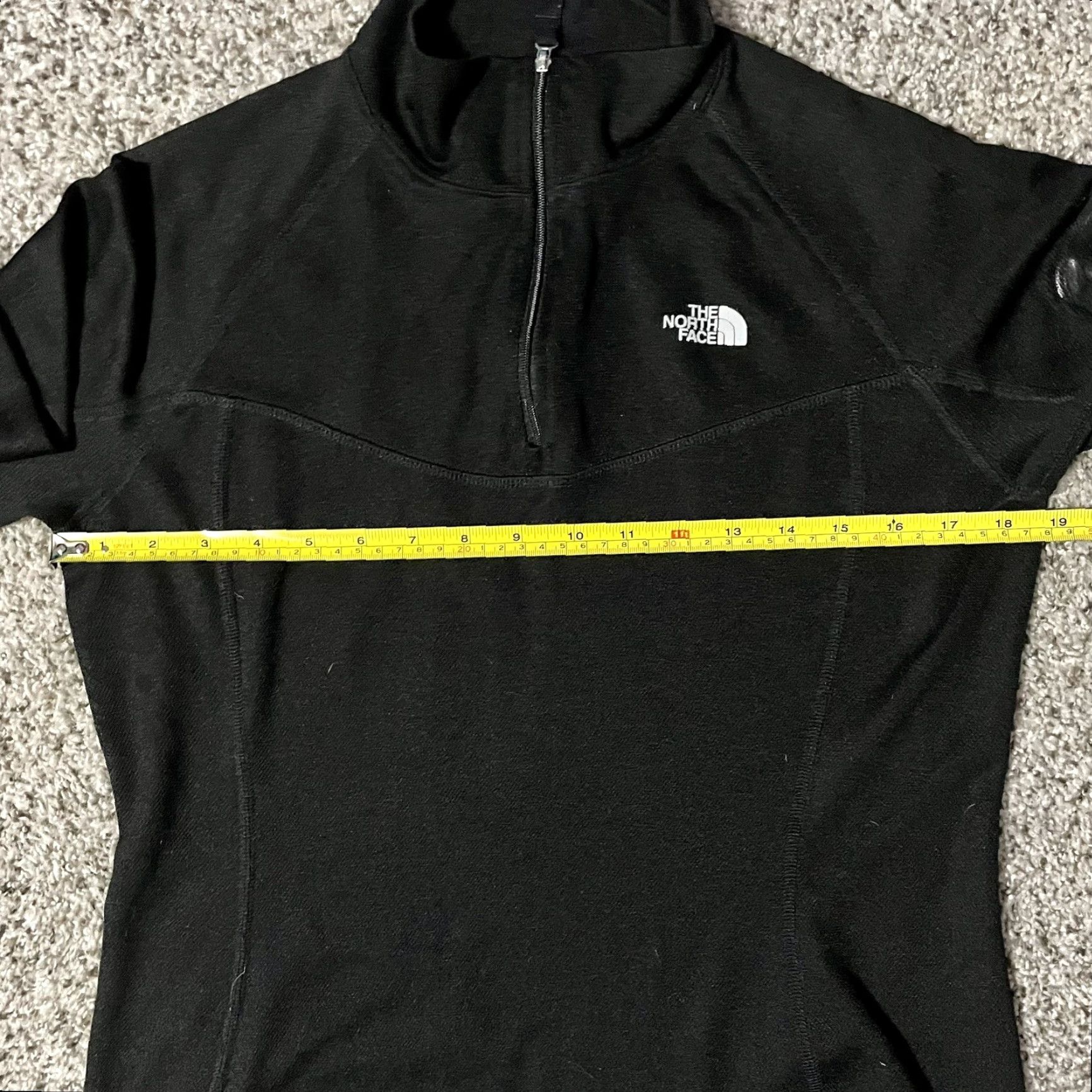 The North Face The North Face Flight Series Vapor Wick 1/4 Zip Pullover Black L Womens - Hole in Left Arm Pocket, Base Layer, Activewear Size L / US 10 / IT 46 - 7 Thumbnail