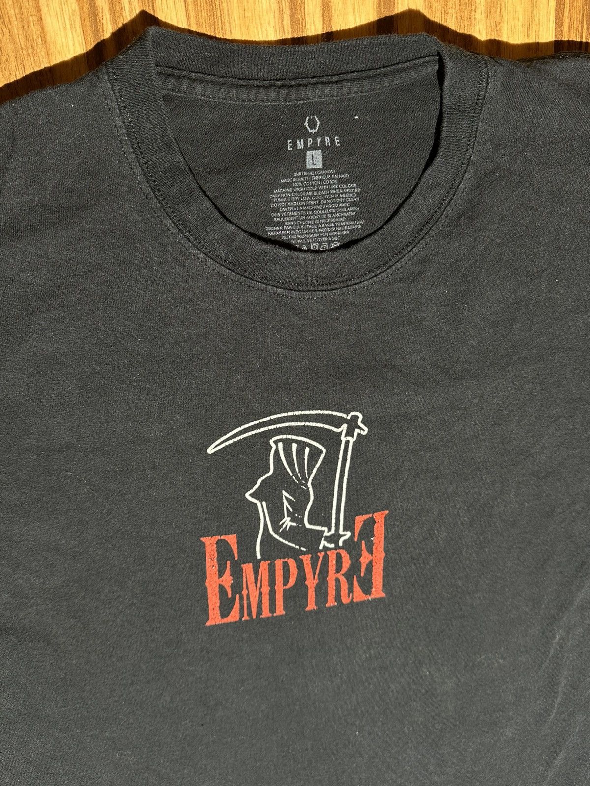 Empyre Empire Reaper and Red Rose Design On The Back Tshirt Size US L / EU 52-54 / 3 - 4 Thumbnail