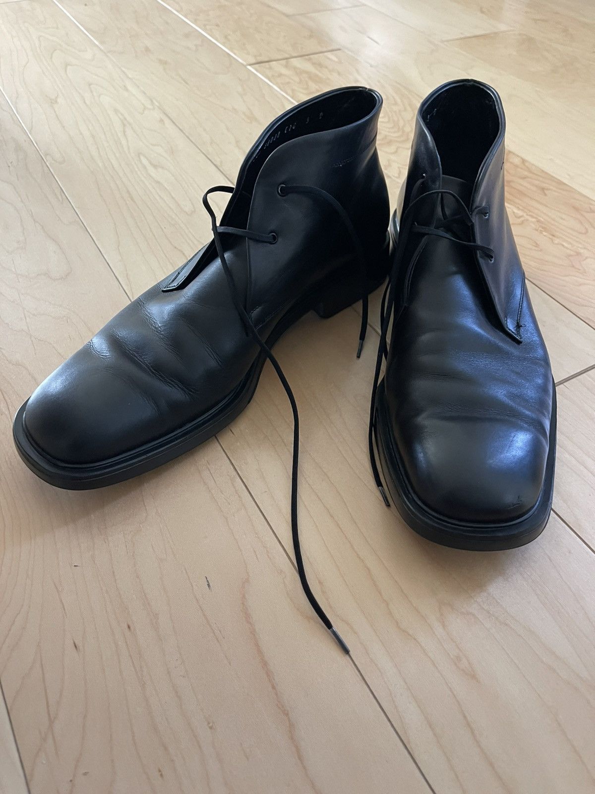 Salvatore Ferragamo Salvatore Feragamo mens boots 9 black made in italy Size US 9 / EU 42 - 4 Thumbnail