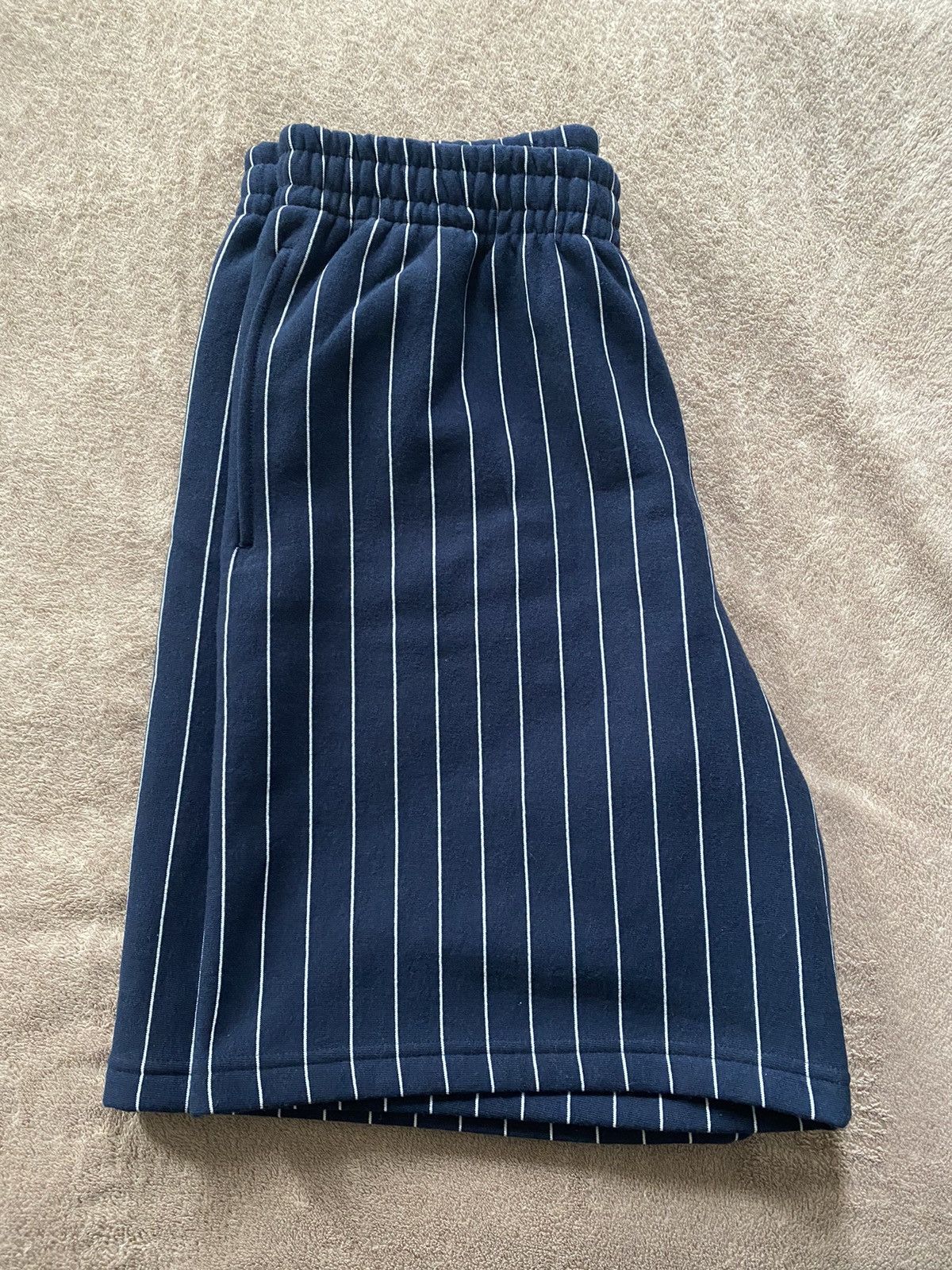 Supreme Supreme Navy Pinstripe Shorts Size US 31 - 4 Thumbnail