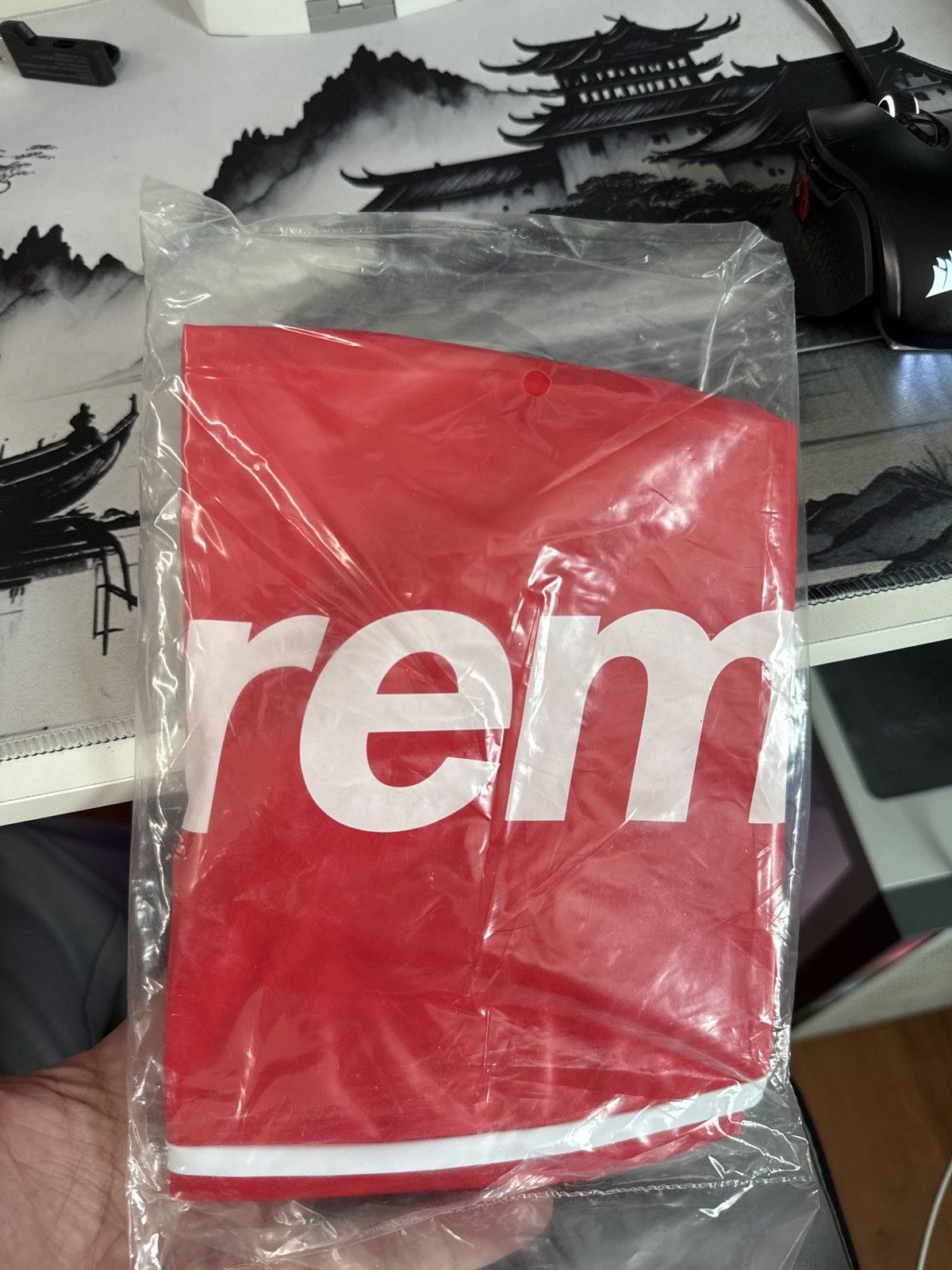 Supreme Supreme Inflatable Beach Ball Size ONE SIZE - 3 Thumbnail