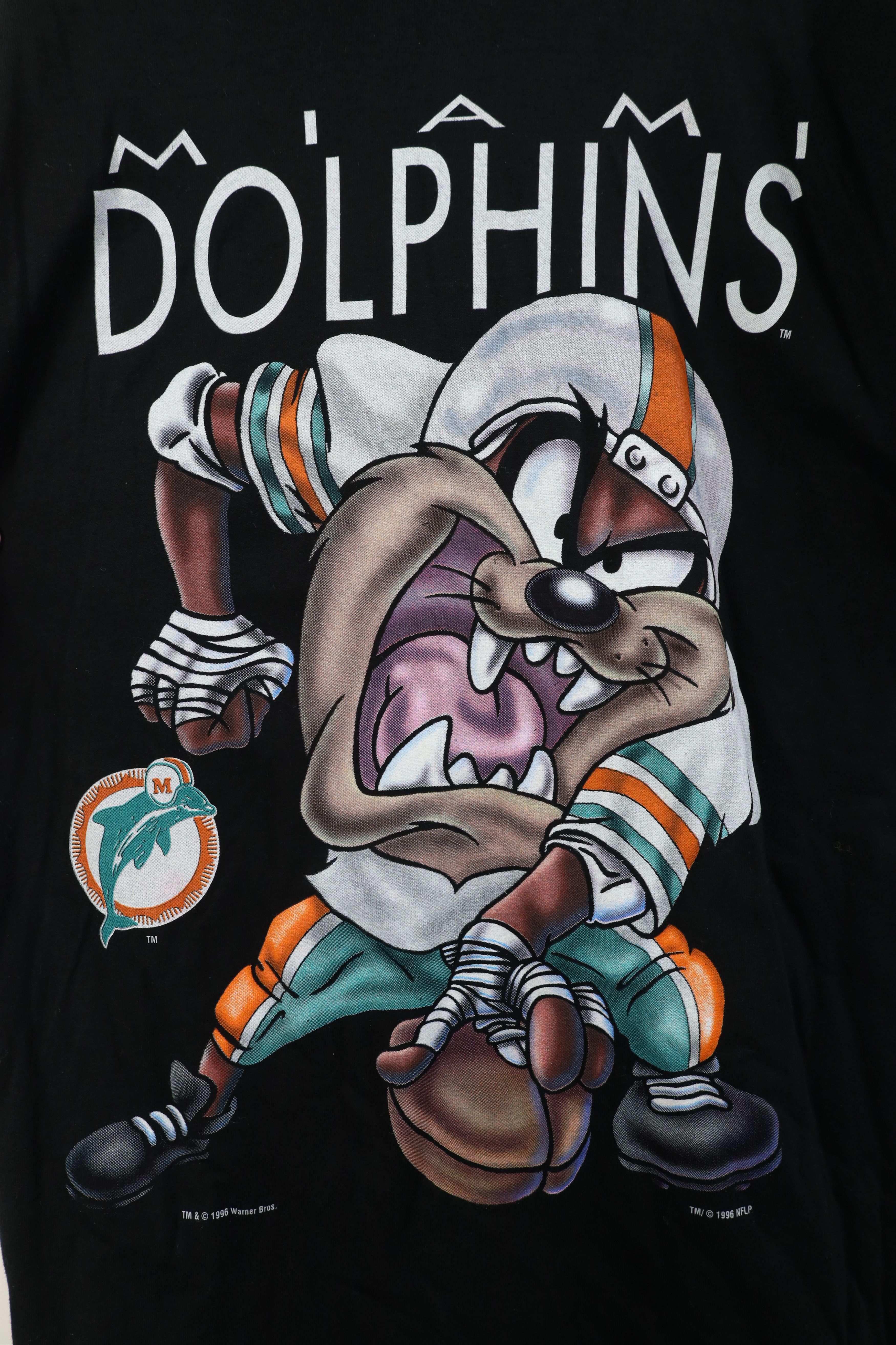 Vintage Deadstock Vintage 90s Looney Tunes Dolphins Taz T-Shirt USA Size US L / EU 52-54 / 3 - 6 Thumbnail