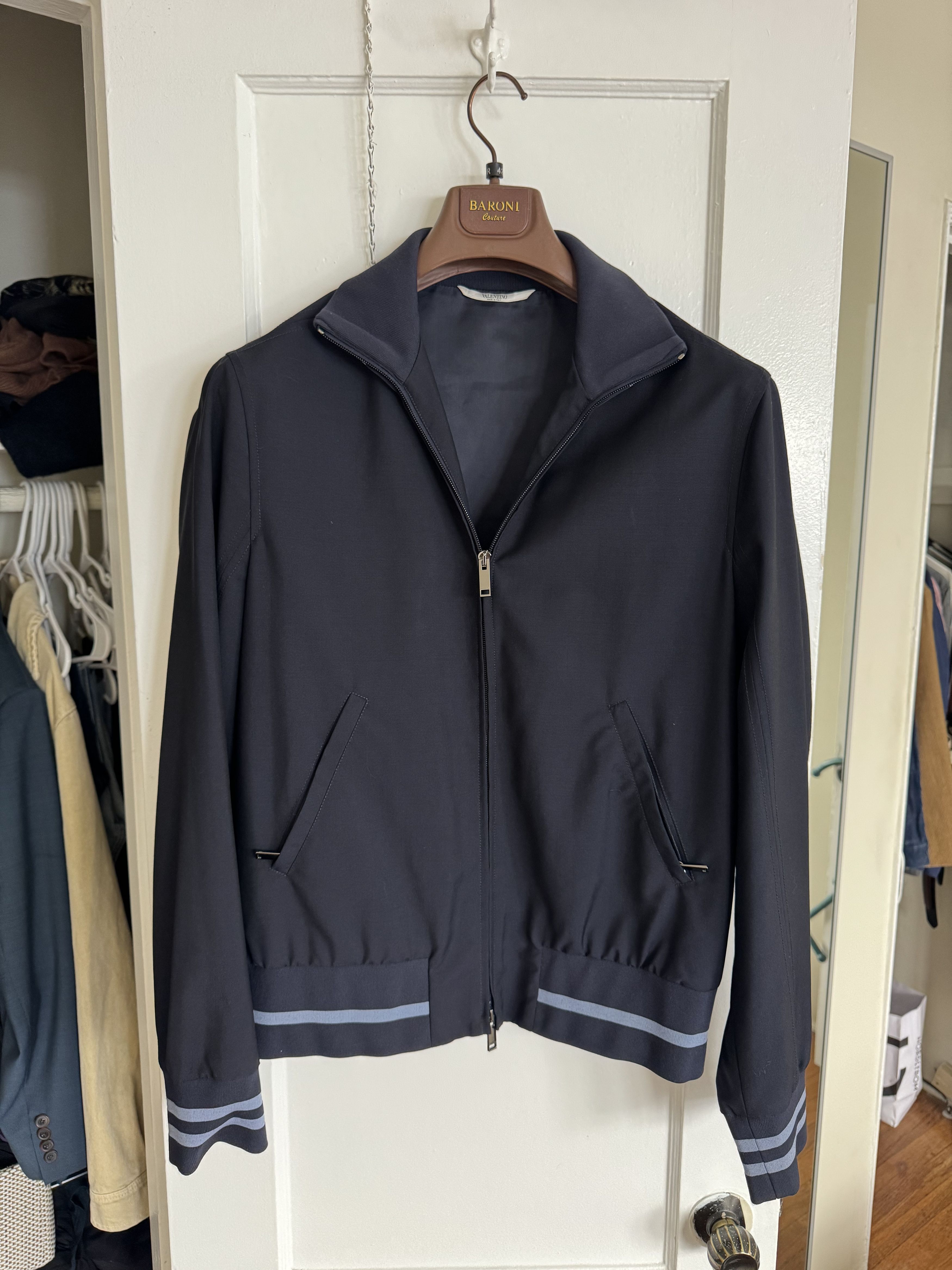 Valentino Velentino Garvani Track Jacket- Like New- Sz 48 Size US M / EU 48-50 / 2 - 4 Thumbnail
