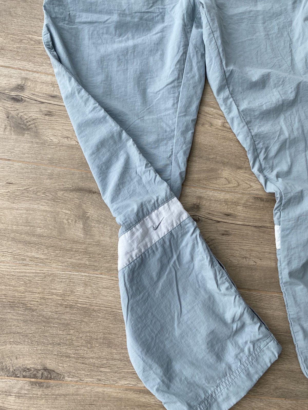 Nike × Vintage Nike Vintage Nylon Sweatpants Size US 30 / EU 46 - 4 Thumbnail