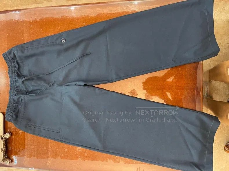 Louis Vuitton Louis Vuitton size xs Straight-leg slacks pants Size US 28 / EU 44 - 2 Thumbnail