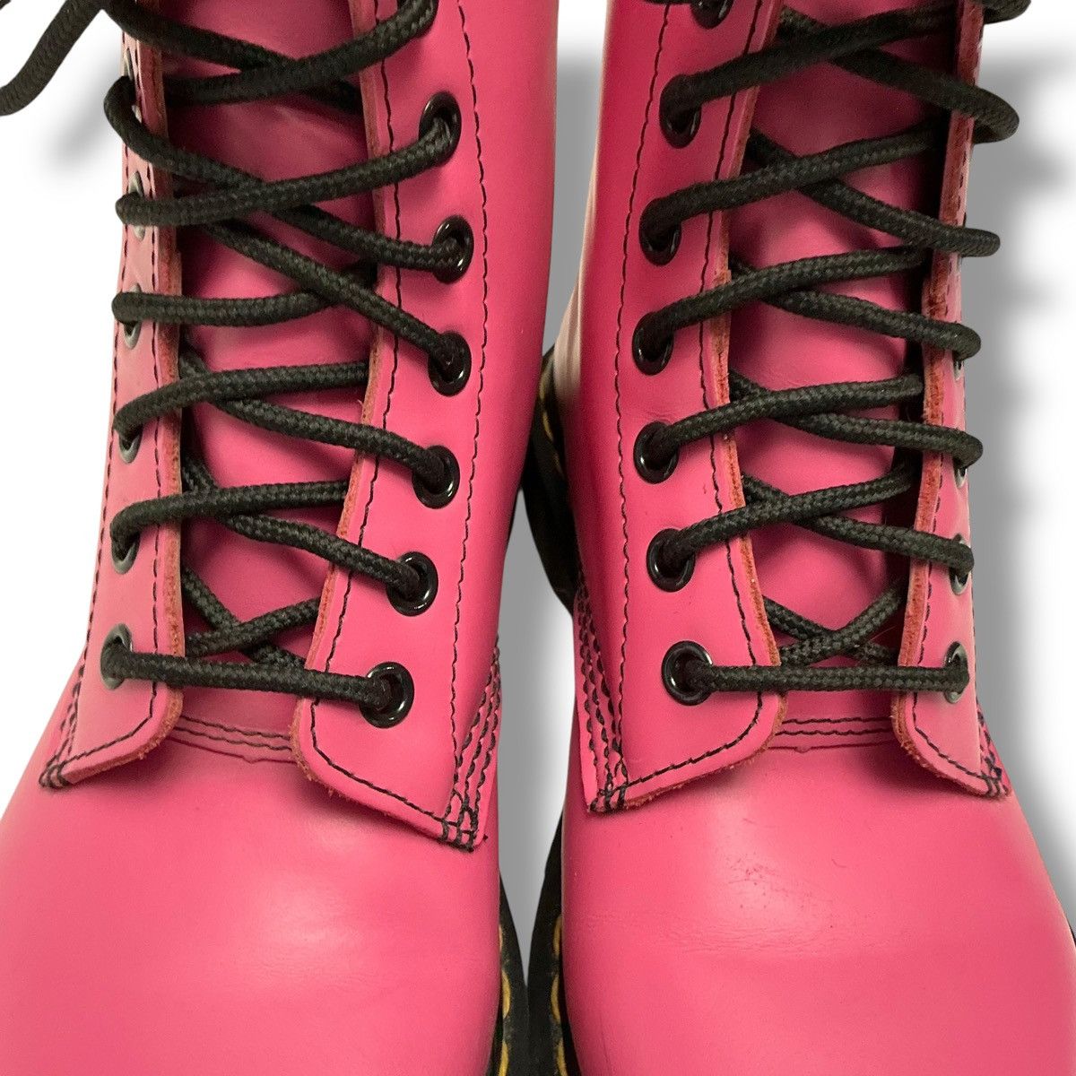 Dr. Martens Dr. Martens Air Wair Fuchsia Pink Smooth Leather Boots Size US 6 / IT 36 - 4 Thumbnail