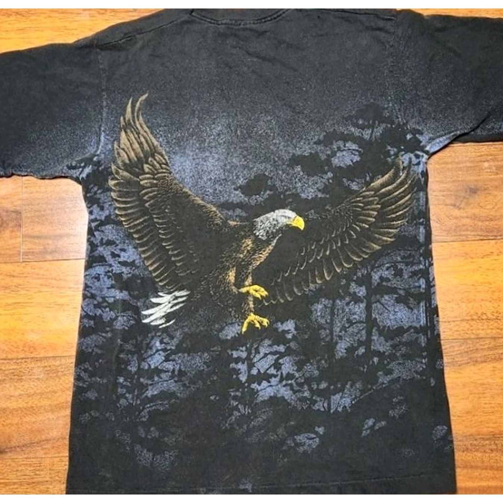 Fruit Of The Loom VINTAGE 1994 Eagle T Shirt Mens M Fruit of The Loom USA Flying AOP Graphic 90s Native Wild Life Black Cotton Logo Short Sleeve Crew Neck Mens Size US M / EU 48-50 / 2 - 7 Thumbnail