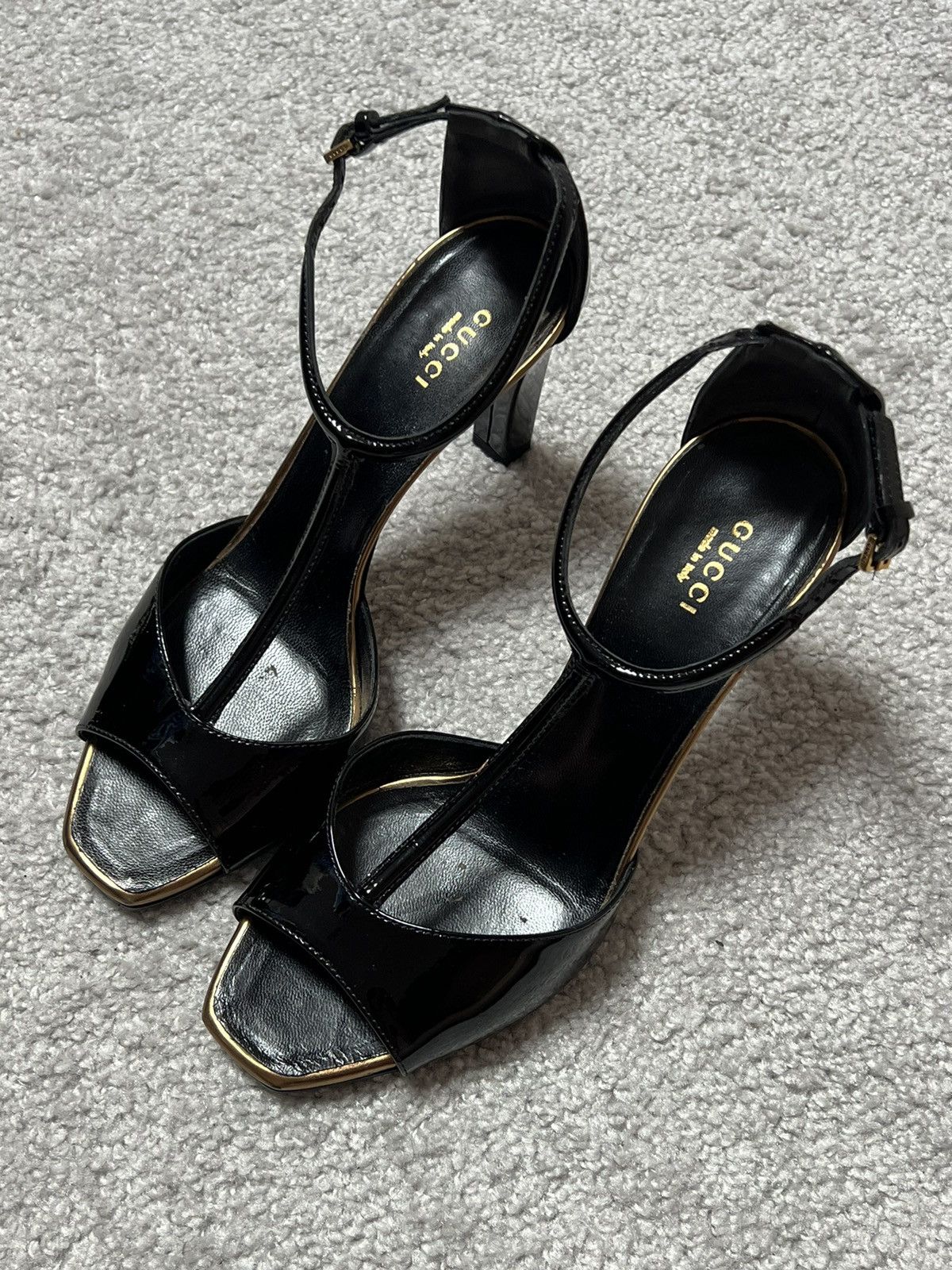 Gucci Gucci 110mm T-Strap Patent Leather Heels Size 38 Size US 7 / IT 37 - 4 Thumbnail