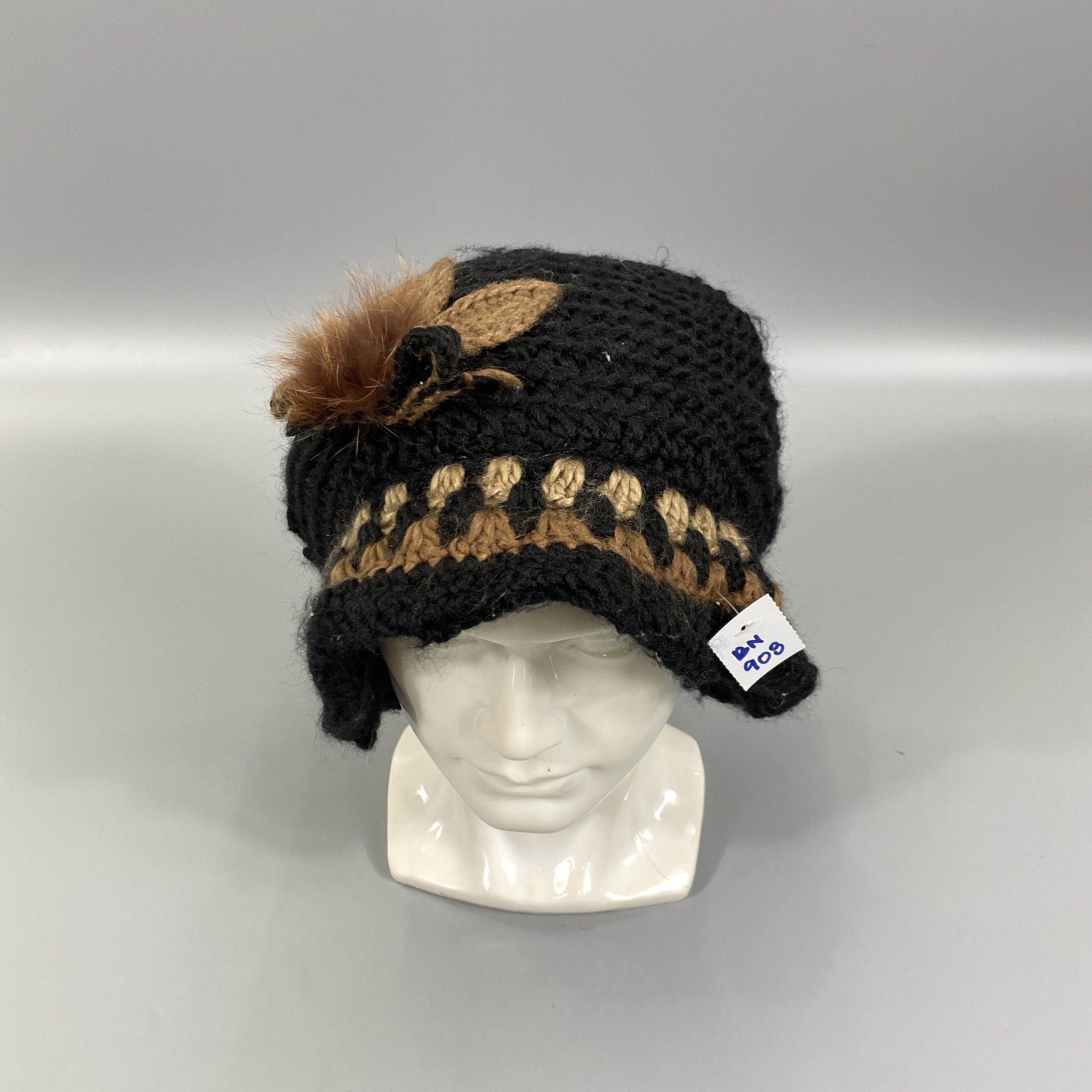 Japanese Brand Cloche Beanie Hat With Flowers -BN908 Size ONE SIZE - 4 Thumbnail