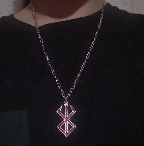 Vintage Berserk Guts Sword Logo Norse Viking Chain Necklace Size ONE SIZE - 3 Thumbnail