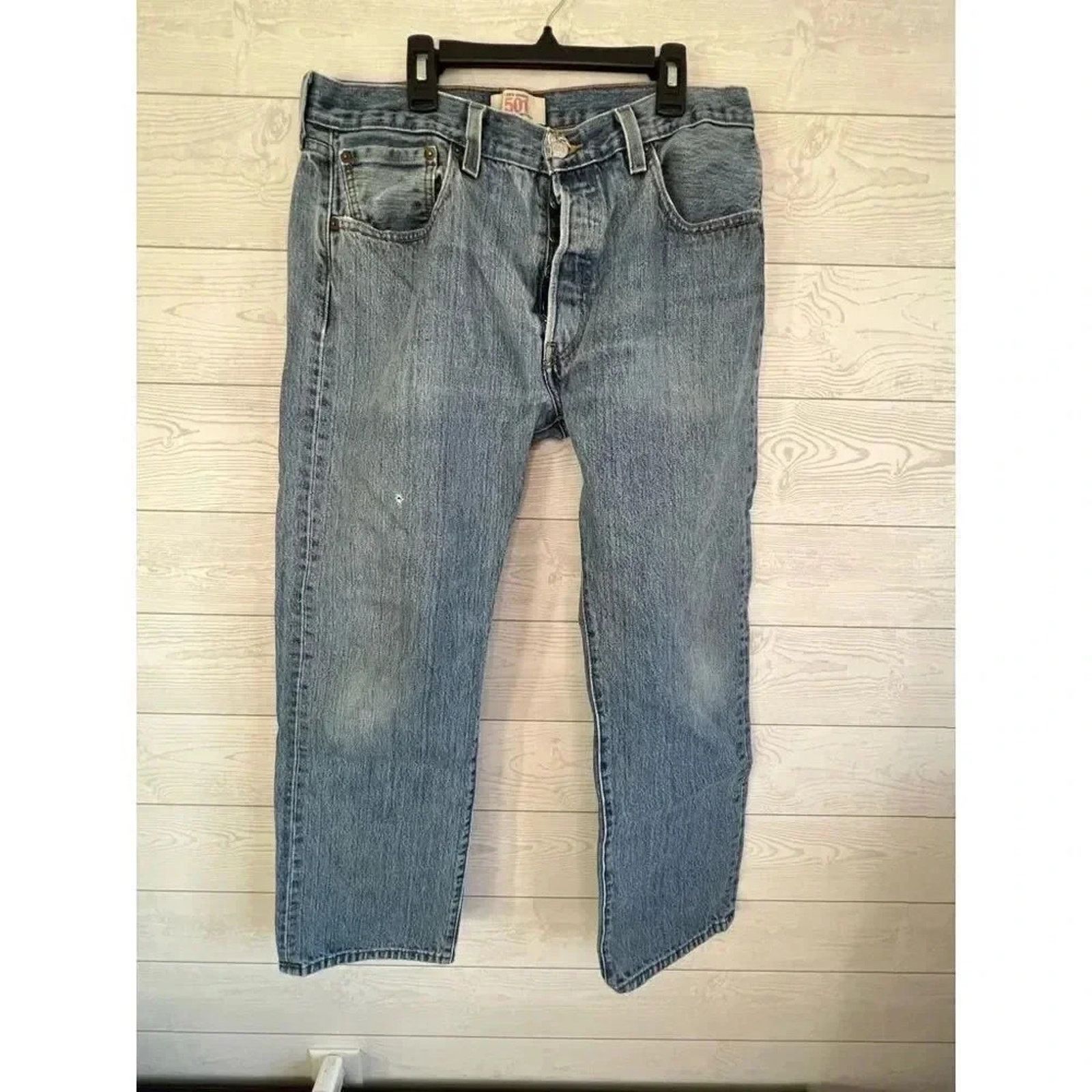 Levi's Levi’s Vintage 90s Original fit 501 button fly jeans 34x30 Size US 34 / EU 50 - 1 Thumbnail