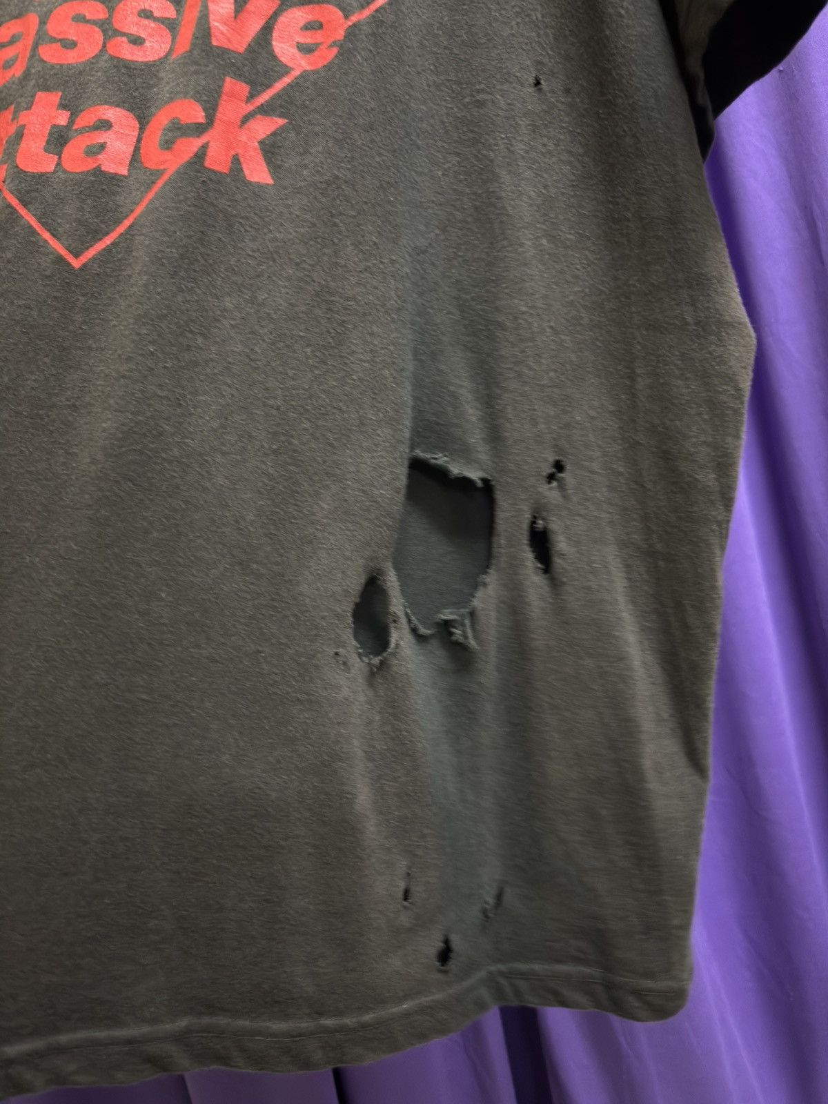 Band Tees rare massive attack distressed sun faded thrashed erd style Size US XL / EU 56 / 4 - 8 Thumbnail