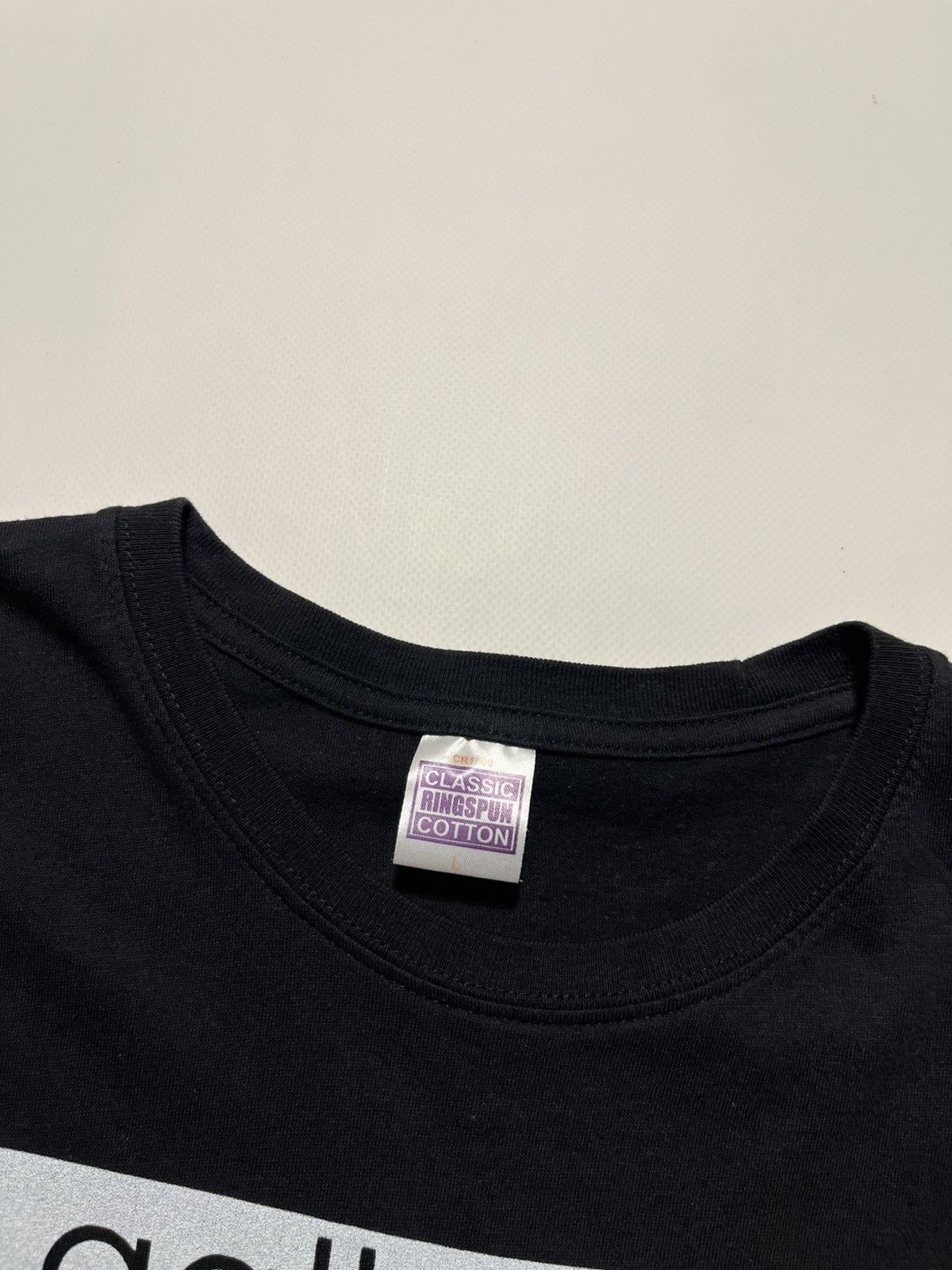 Band Tees Oasis Gallagher Originals black/white tee Size US L / EU 52-54 / 3 - 3 Thumbnail
