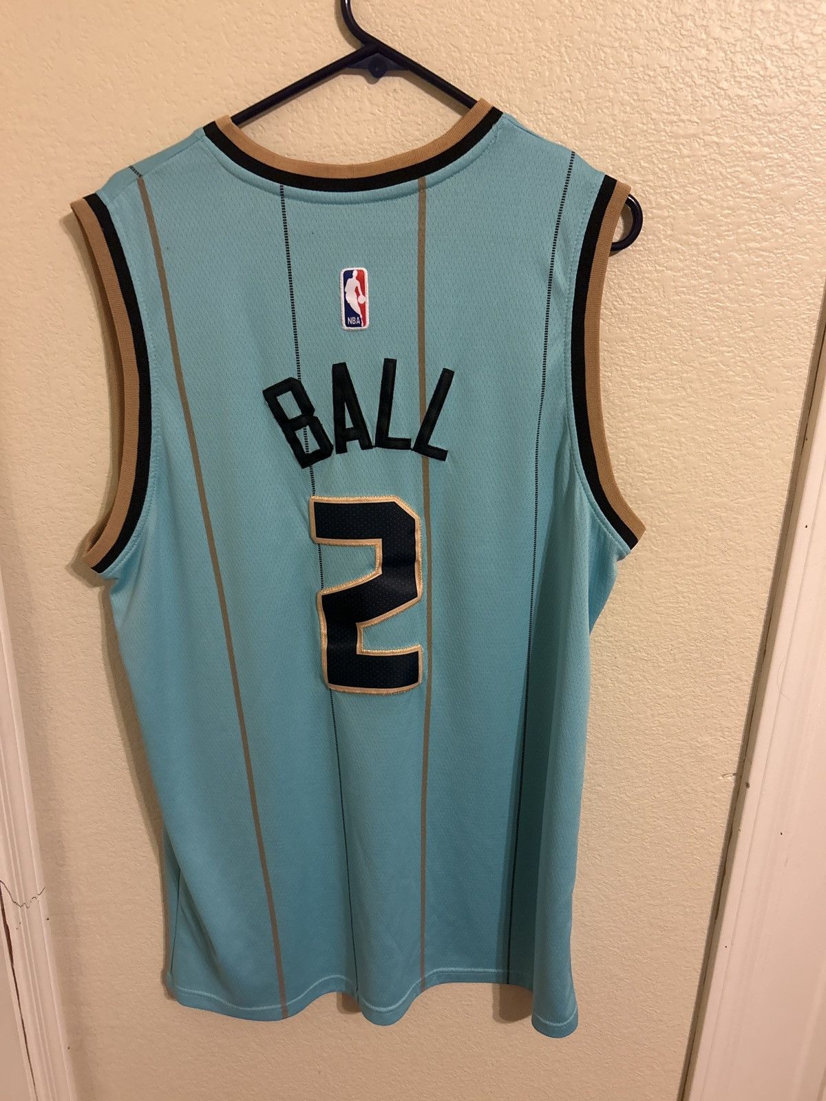 Jordan Brand Lamelo Ball “Buzz City” jersey Size US XL / EU 56 / 4 - 1 Thumbnail