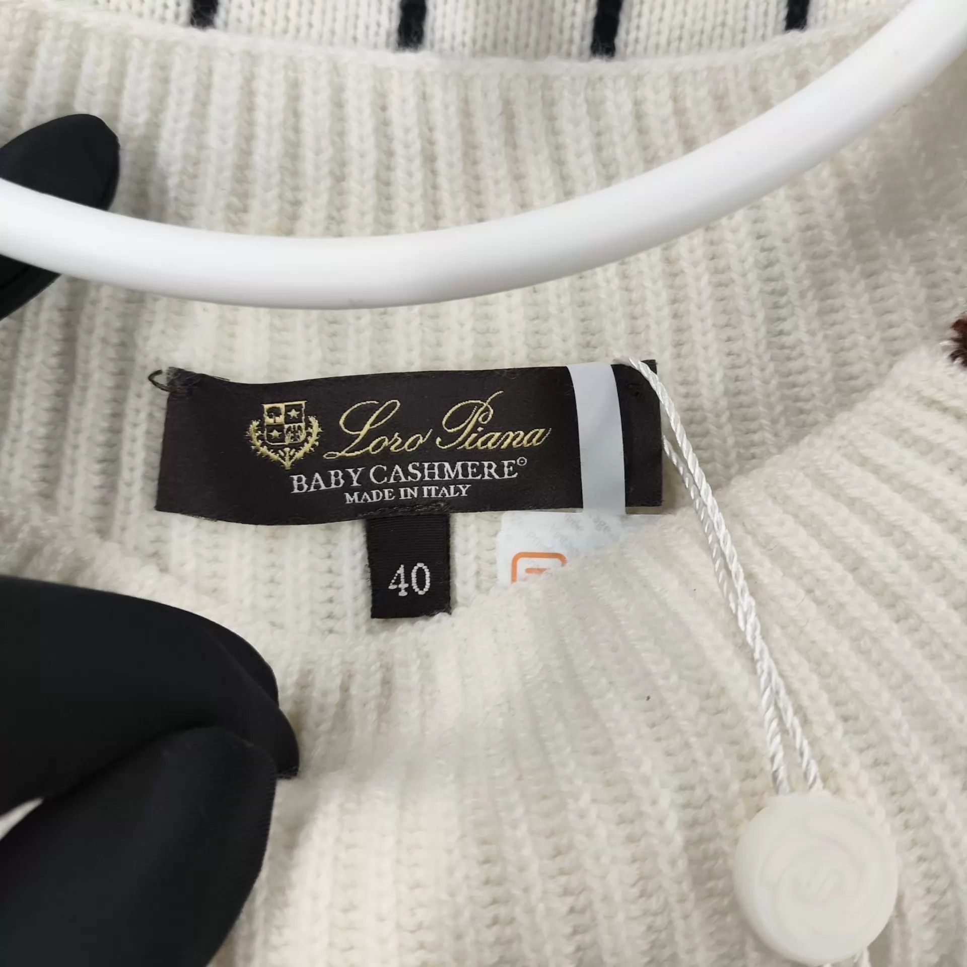 Loro Piana Loro Piana White Brown & Gray Collar Crewneck Sweater 40 Size S / US 4 / IT 40 - 4 Thumbnail