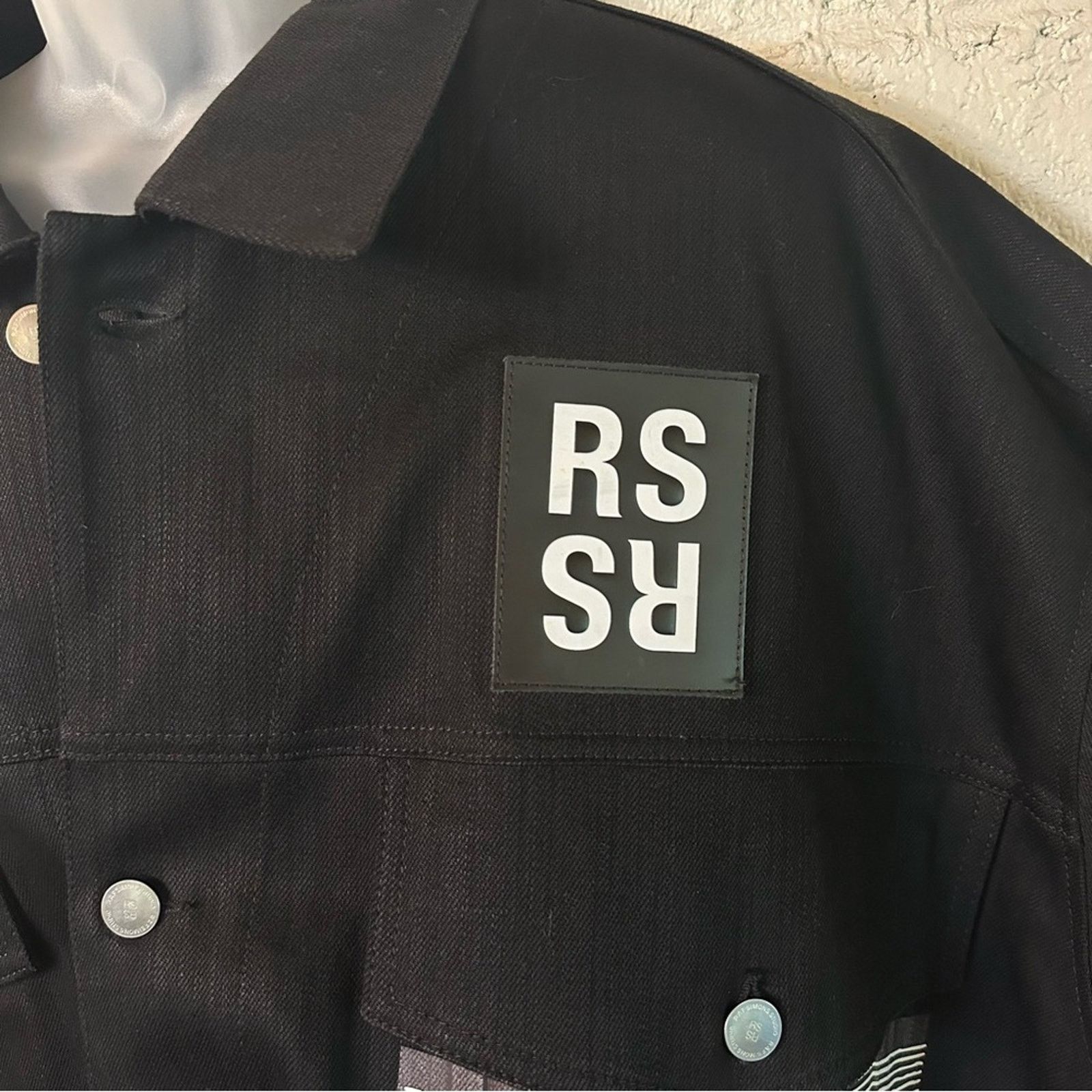 Joy Division × Raf Simons Redux SS18 Joy Division Black Denim Jacket size M Logo Patch Size US M / EU 48-50 / 2 - 5 Thumbnail