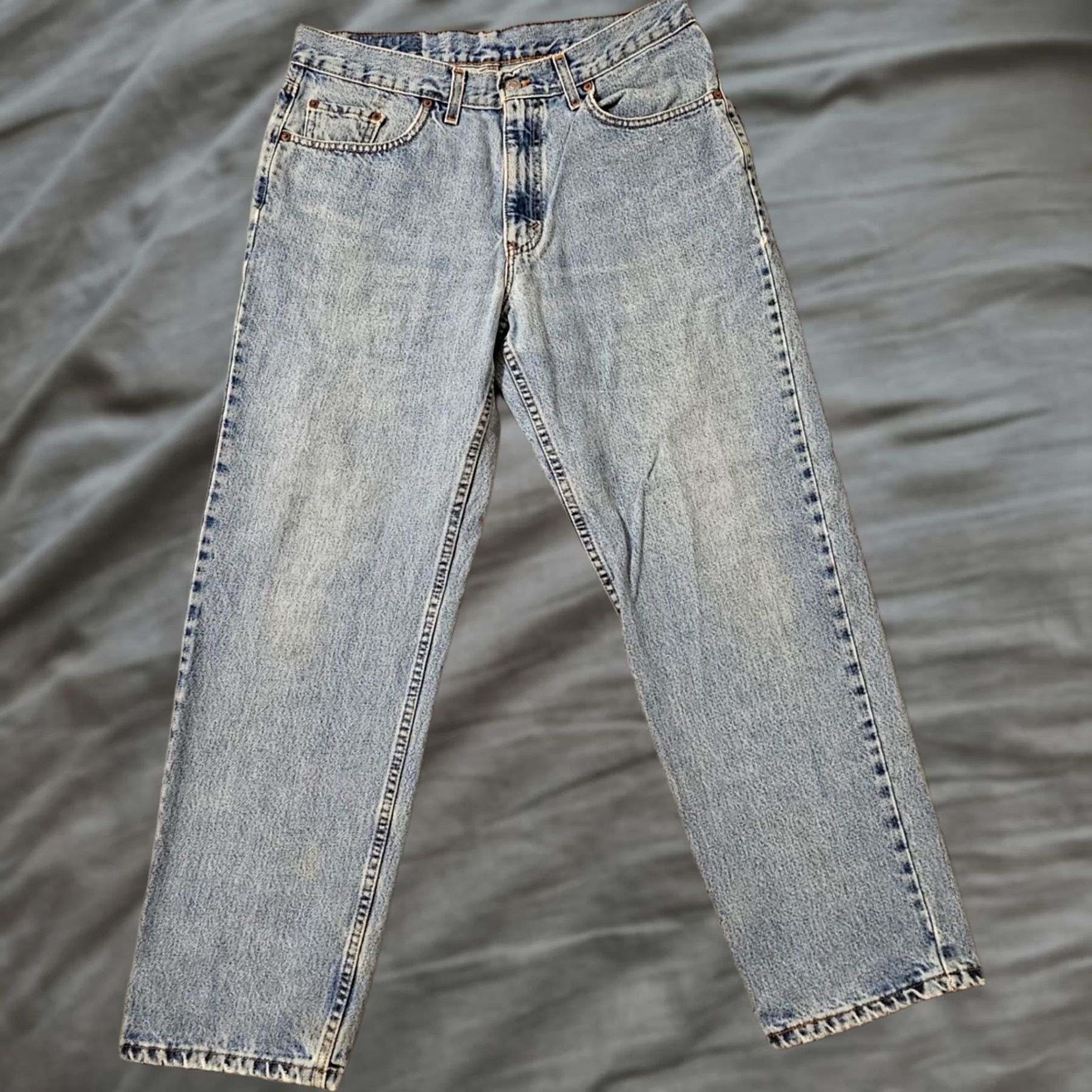 Levi's Vintage Levi's 550 Jeans Blue Denim Relaxed Fit 90s Made In USA 34x30 Size US 34 / EU 50 - 1 Thumbnail