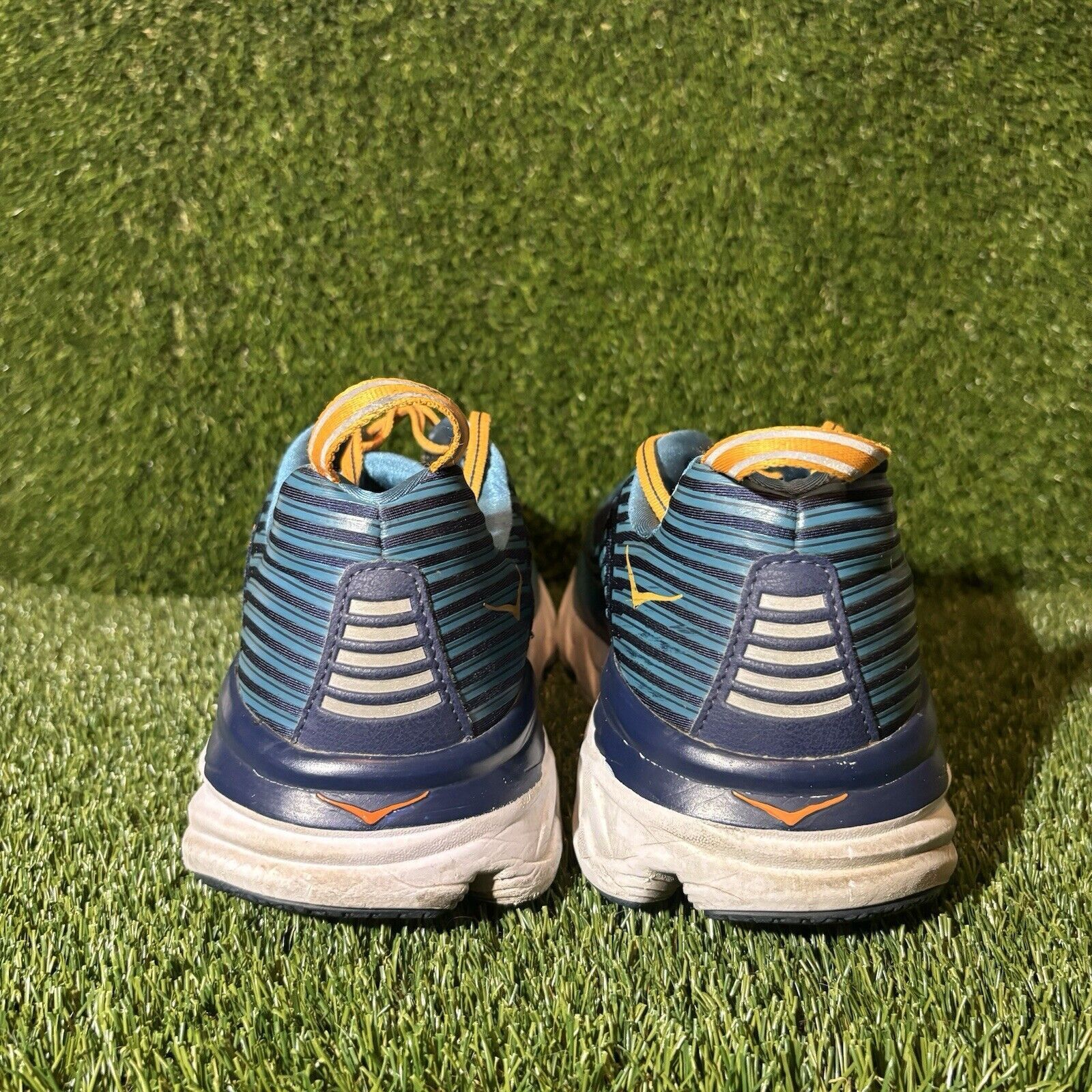 Hoka Size 9.5 - Hoka One One Bondi 6 Iris Storm Blue Size US 9.5 / EU 42-43 - 6 Thumbnail