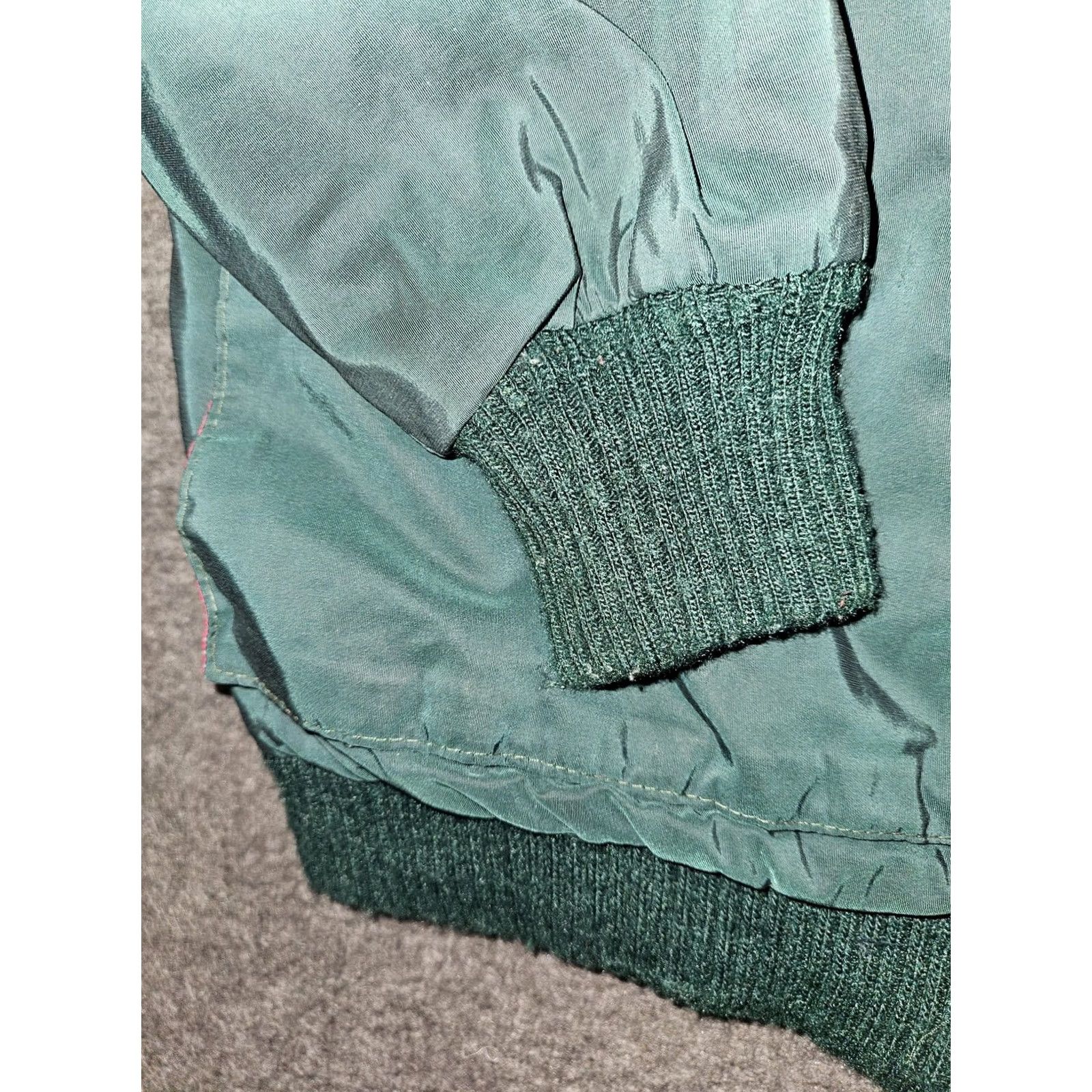 Pendleton VINTAGE Pendleton Lobo Jacket Mens Large Green Bomber 80s Thinsulate Nylon Zipper Pockets End Zip Mens Size US L / EU 52-54 / 3 - 6 Thumbnail
