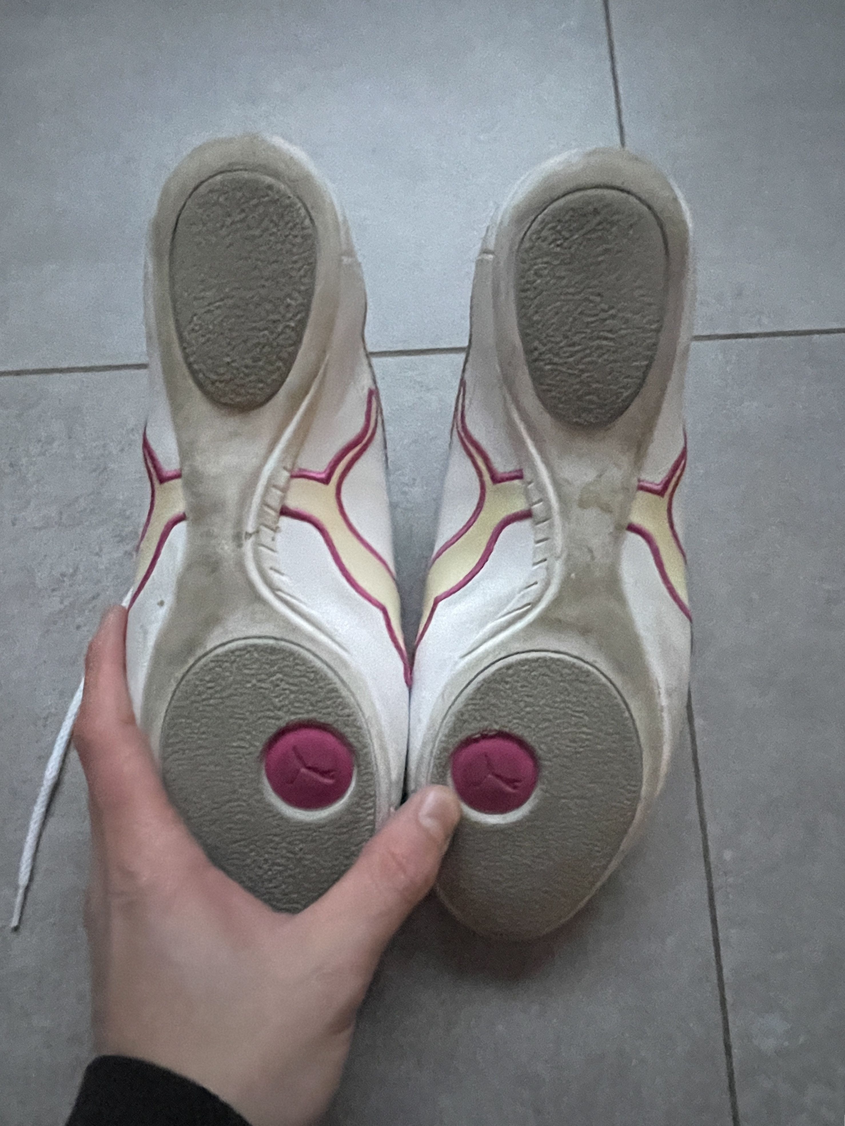 Puma VINTAGE Y2K PUMA WHITE PINK LEATHER ASANA MOSTRO SNEAKERS Size US 7.5 / IT 37.5 - 10 Thumbnail