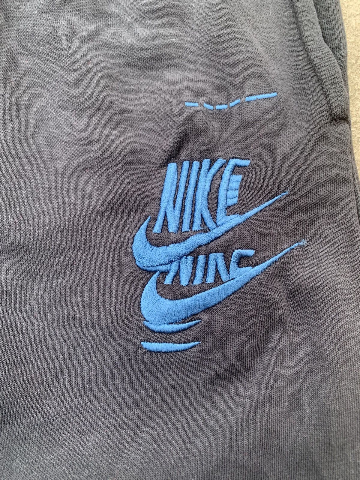 Nike Nike Sweatpants Size US 30 / EU 46 - 5 Thumbnail