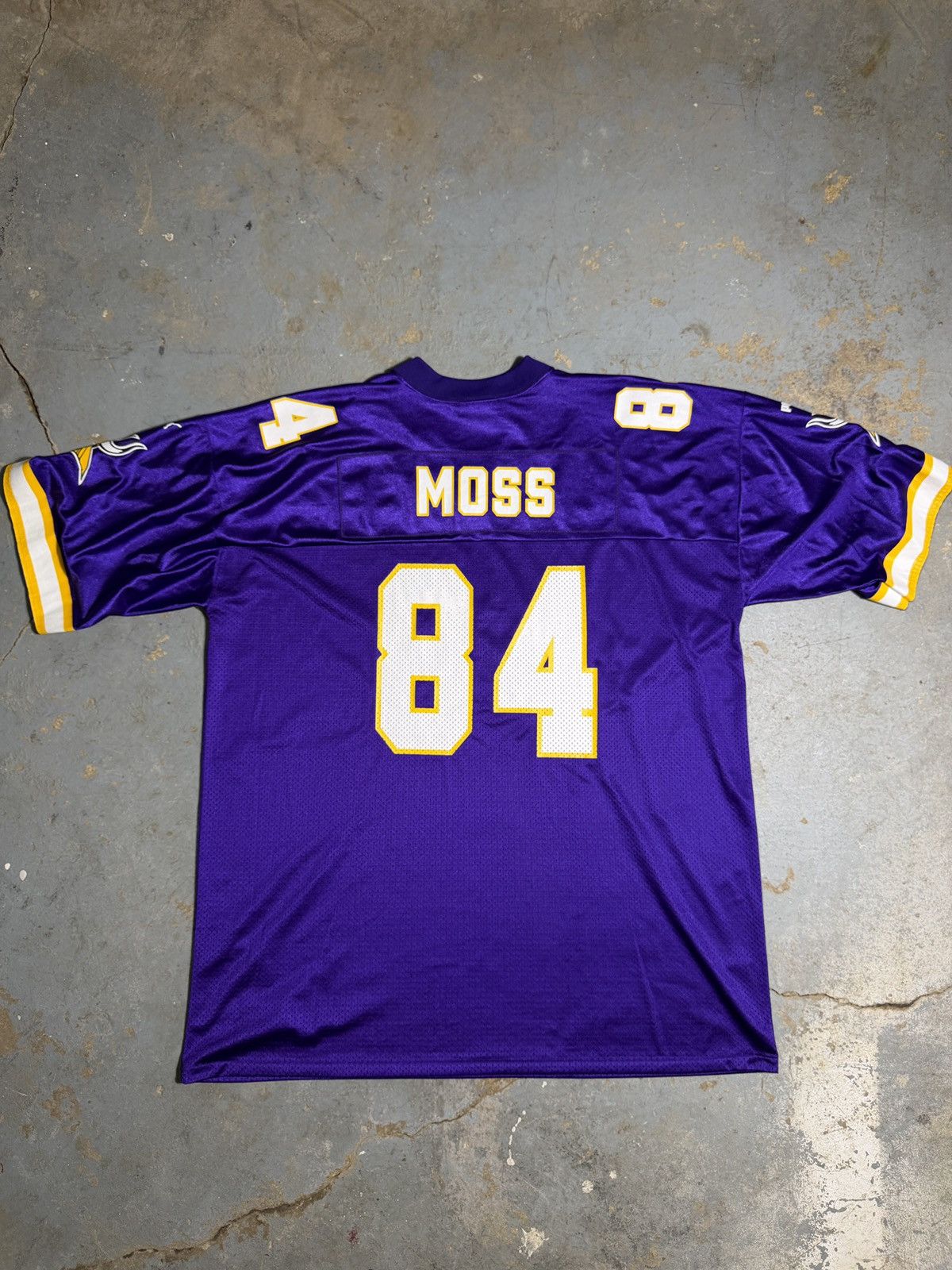 Puma Vintage Randy Moss Minnesota Vikings Jersey Size US XXL / EU 58 / 5 - 6 Thumbnail
