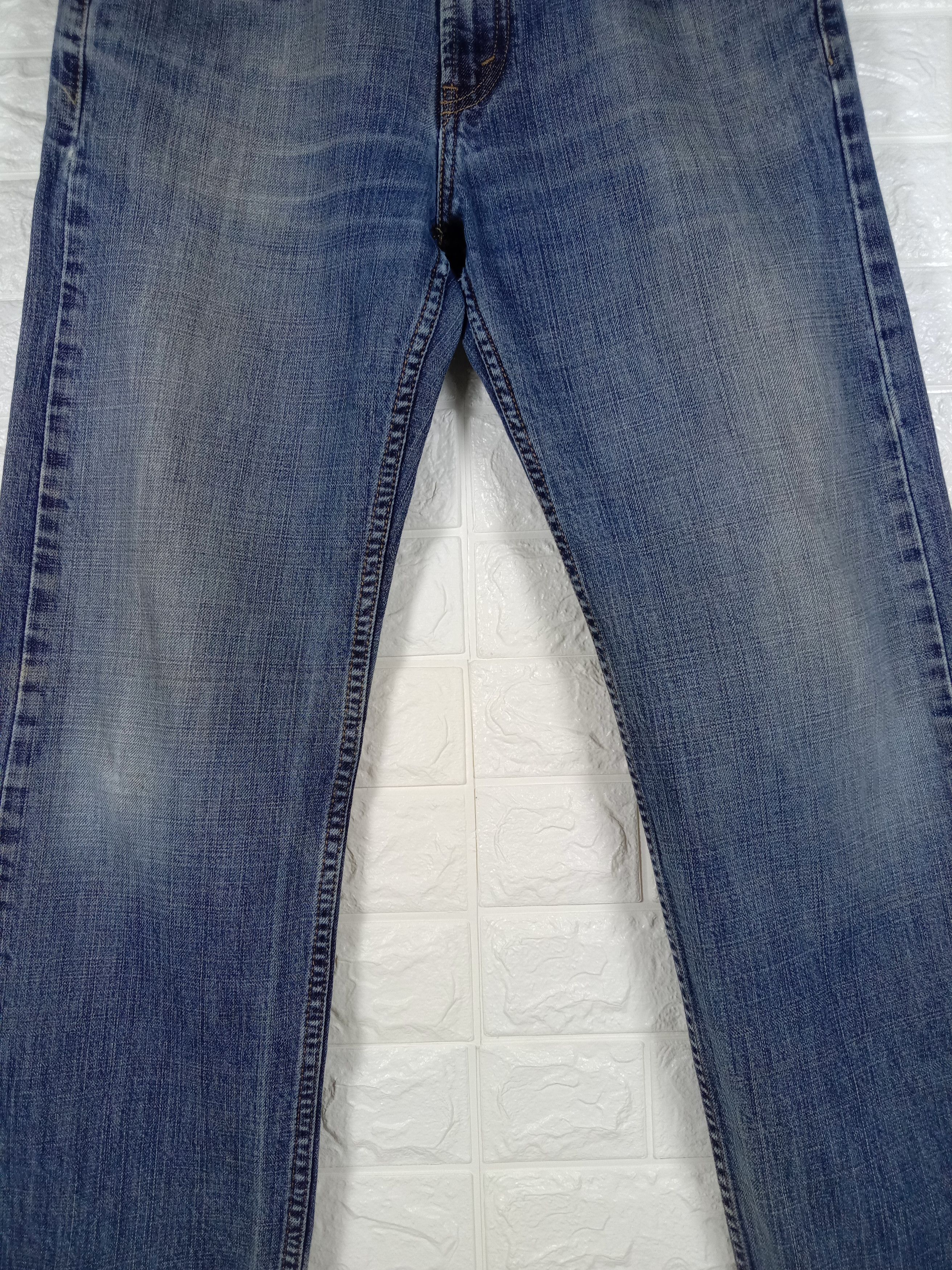 Levi's Vintage Levi's 550 Jeans Blue Wash Relaxed Fit Denim Size US 31 - 3 Thumbnail