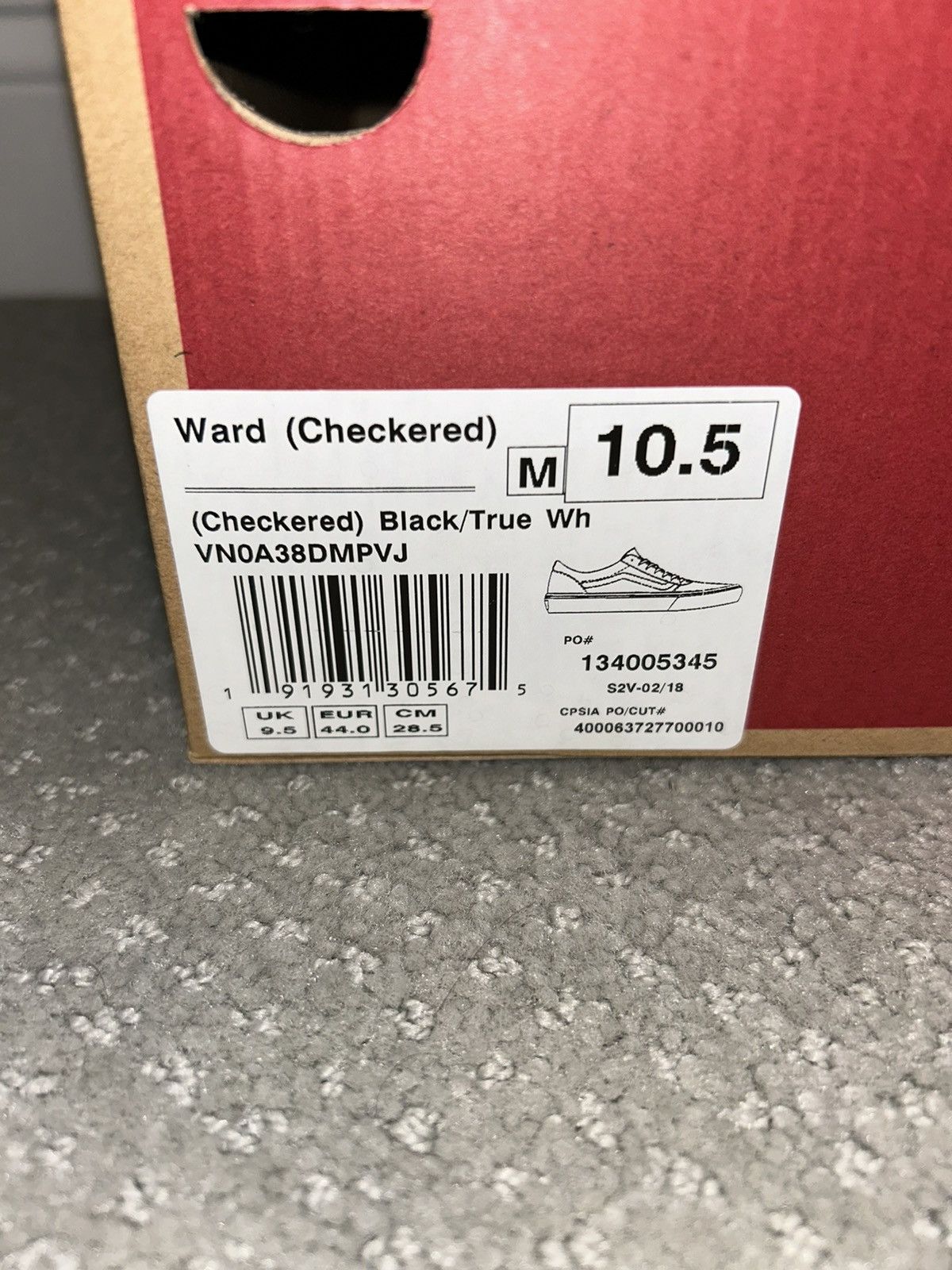 Vans Vans Old-Skool Checkered Lows Size US 10.5 / EU 43-44 - 8 Thumbnail