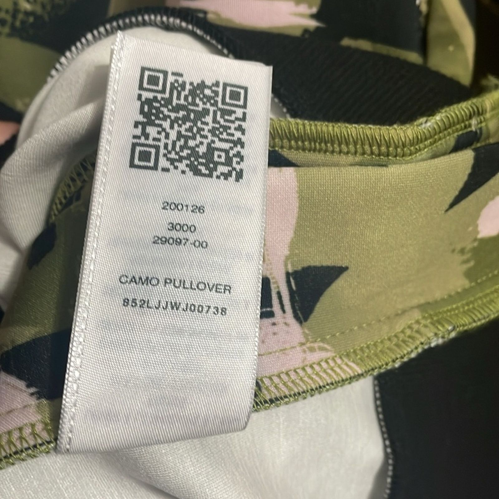 True Religion NWT True Religion Green Camo Snap Detail Sweatshirt Size L / US 10 / IT 46 - 8 Thumbnail