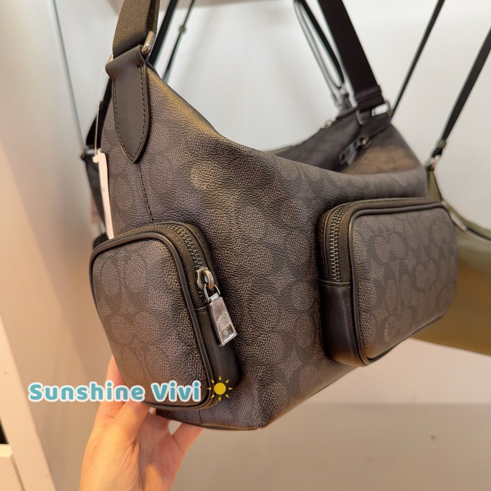Coach NWT Coach CCG18 Finn Crossbody Bag Pockets Leather Size ONE SIZE - 4 Thumbnail